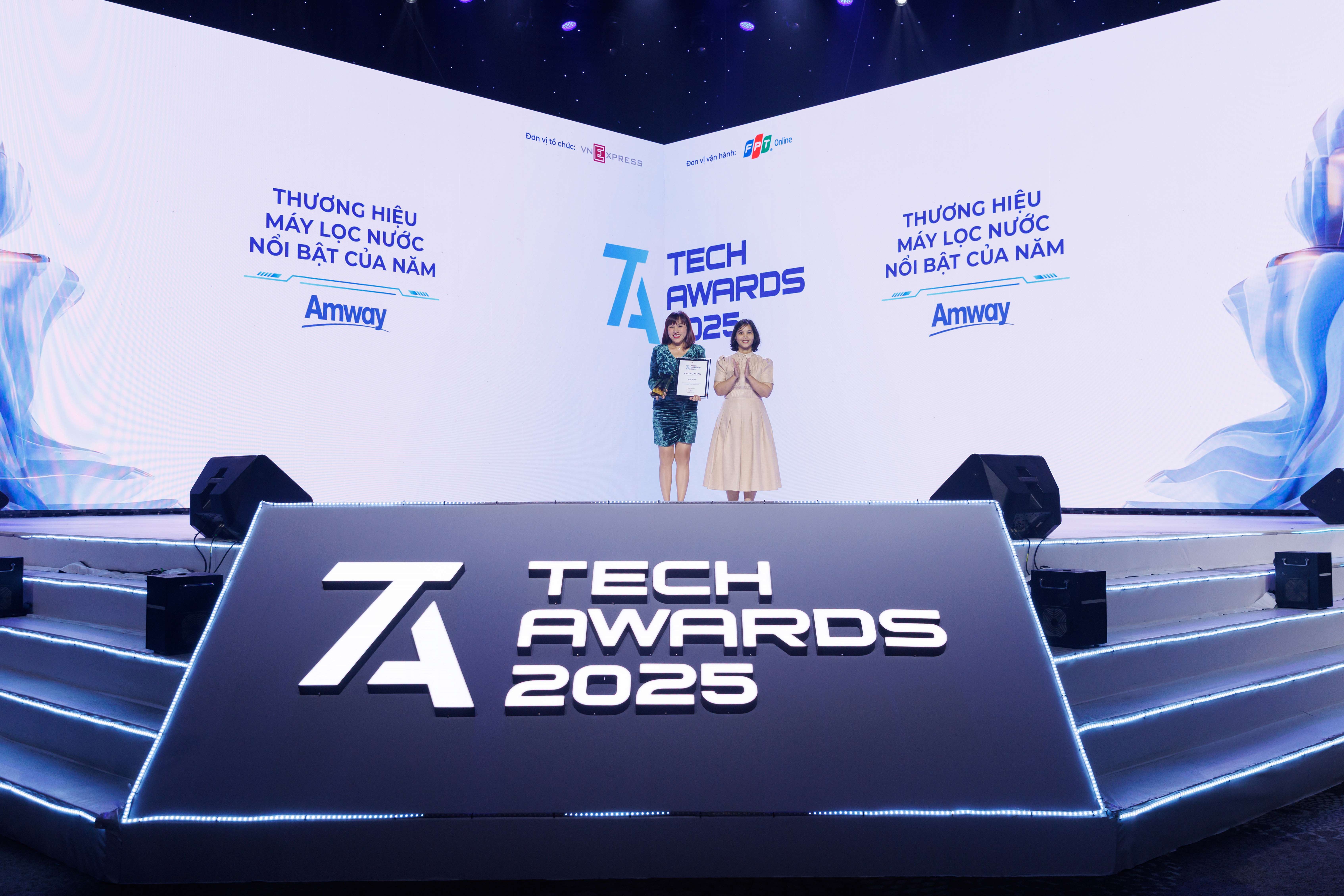 Amway lập “hattrick” với giải “Thương hiệu máy lọc nước nổi bật của năm” tại Tech Awards 2025 - ảnh 1