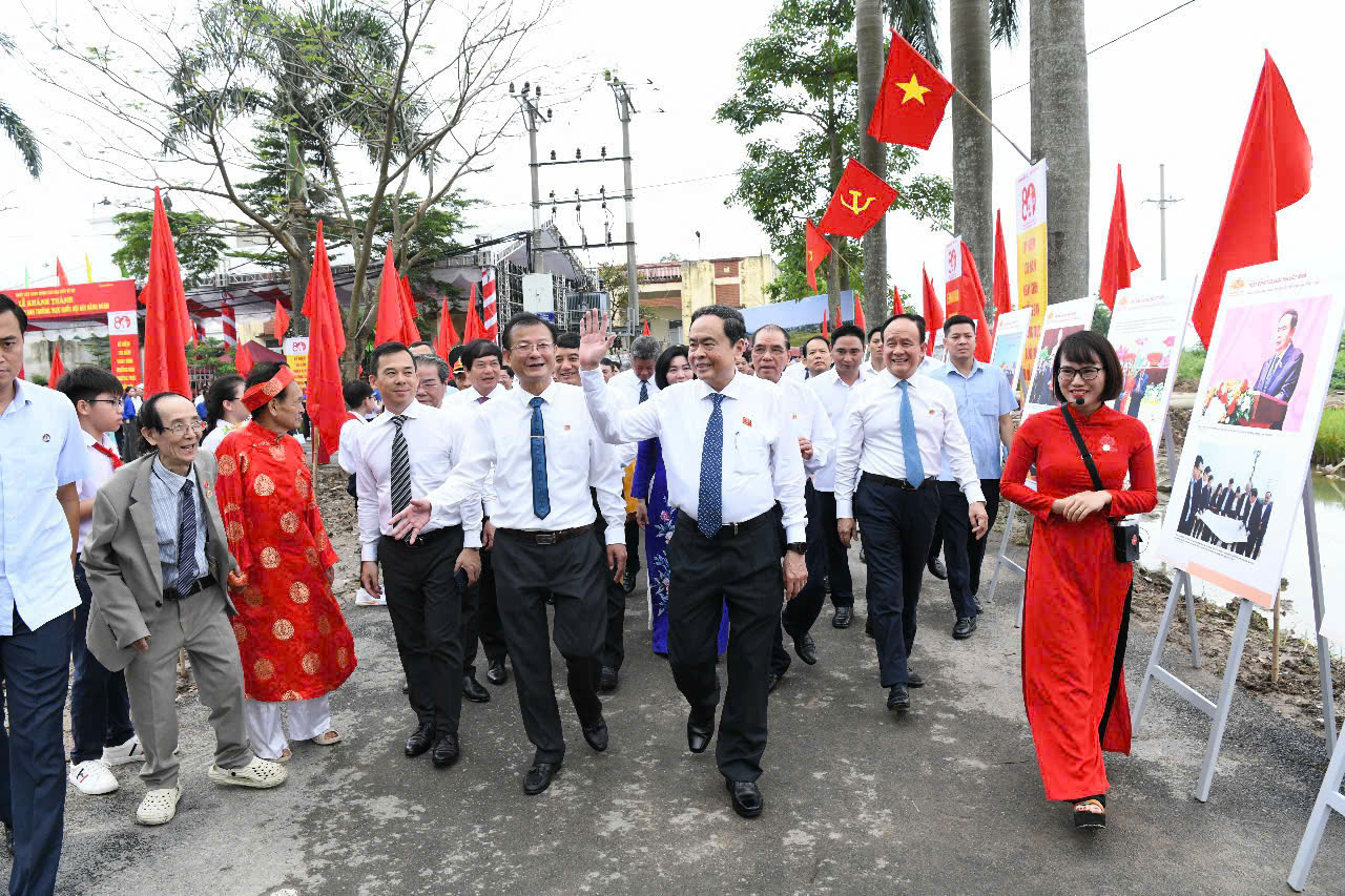 Bí thư Đảng uỷ xã Ứng Thiên Nguyễn Chí Viễn: Xã phải thực sự trở thành “cấp hành động” - ảnh 2