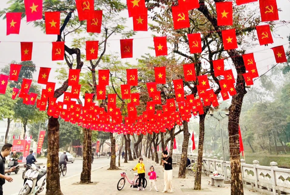 Sơn Tây lan tỏa phong trào thi đua chào mừng Đại hội XIV của Đảng - ảnh 3