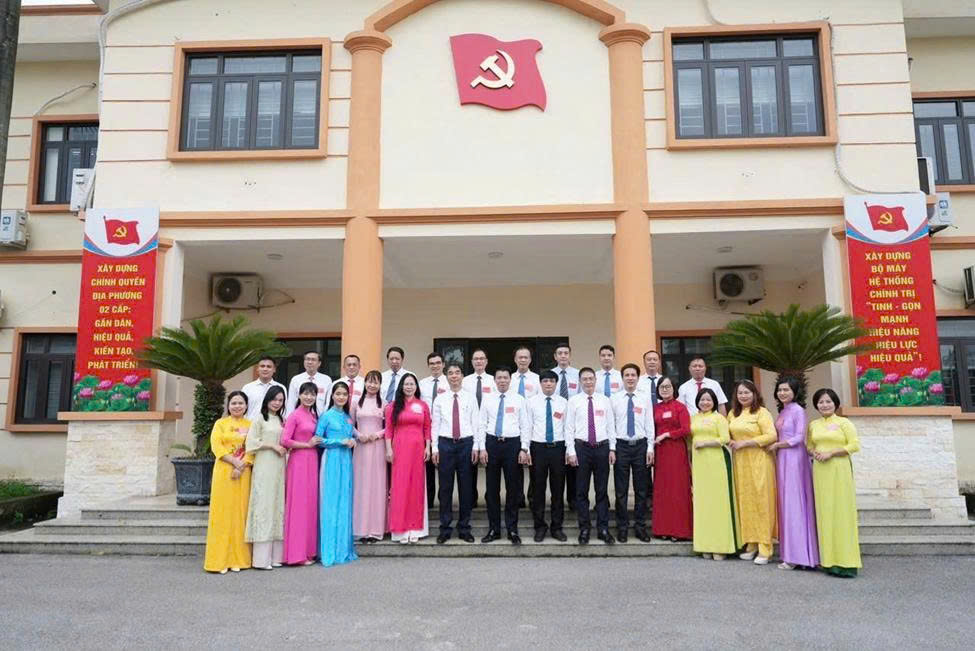 Yên Nghĩa: Xây dựng Đảng vững mạnh, nâng cao hiệu lực chính quyền cơ sở trong bối cảnh đô thị hoá nhanh - ảnh 6