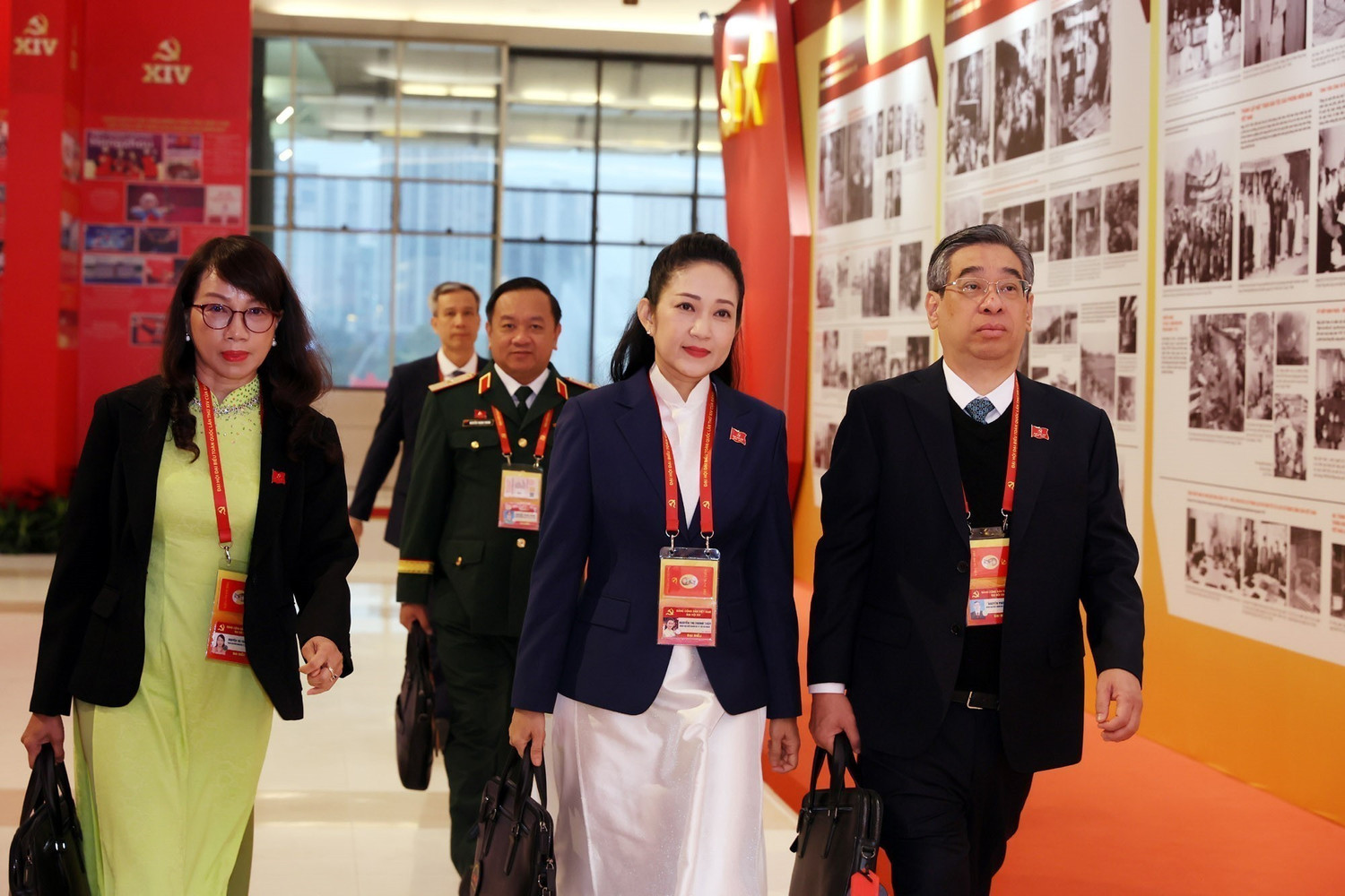 Xây dựng đội ngũ cán bộ đáp ứng yêu cầu lãnh đạo phát triển đất nước trong giai đoạn mới - ảnh 5