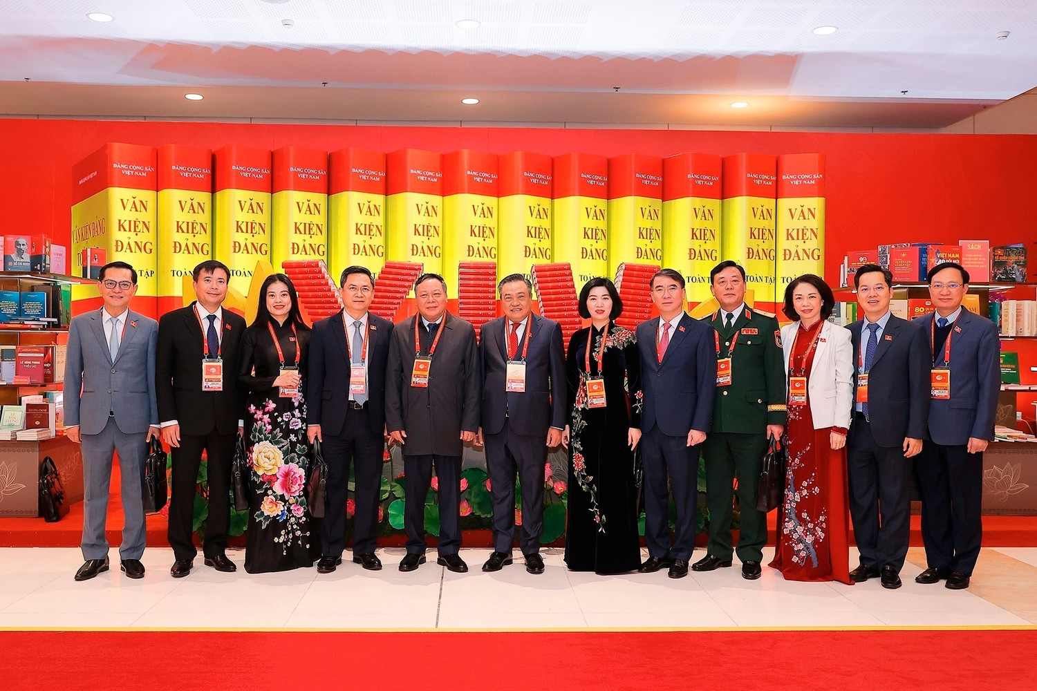 Thông báo về ngày làm việc thứ tư Đại hội đại biểu toàn quốc lần thứ XIV của Đảng - ảnh 1