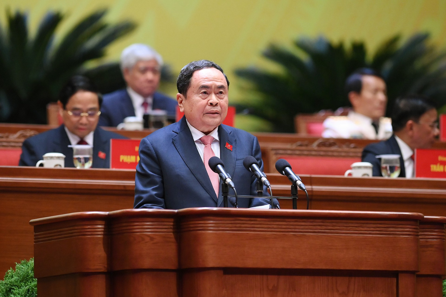 Ban Chấp hành Trung ương Đảng khóa XIV ra mắt Đại hội - ảnh 3