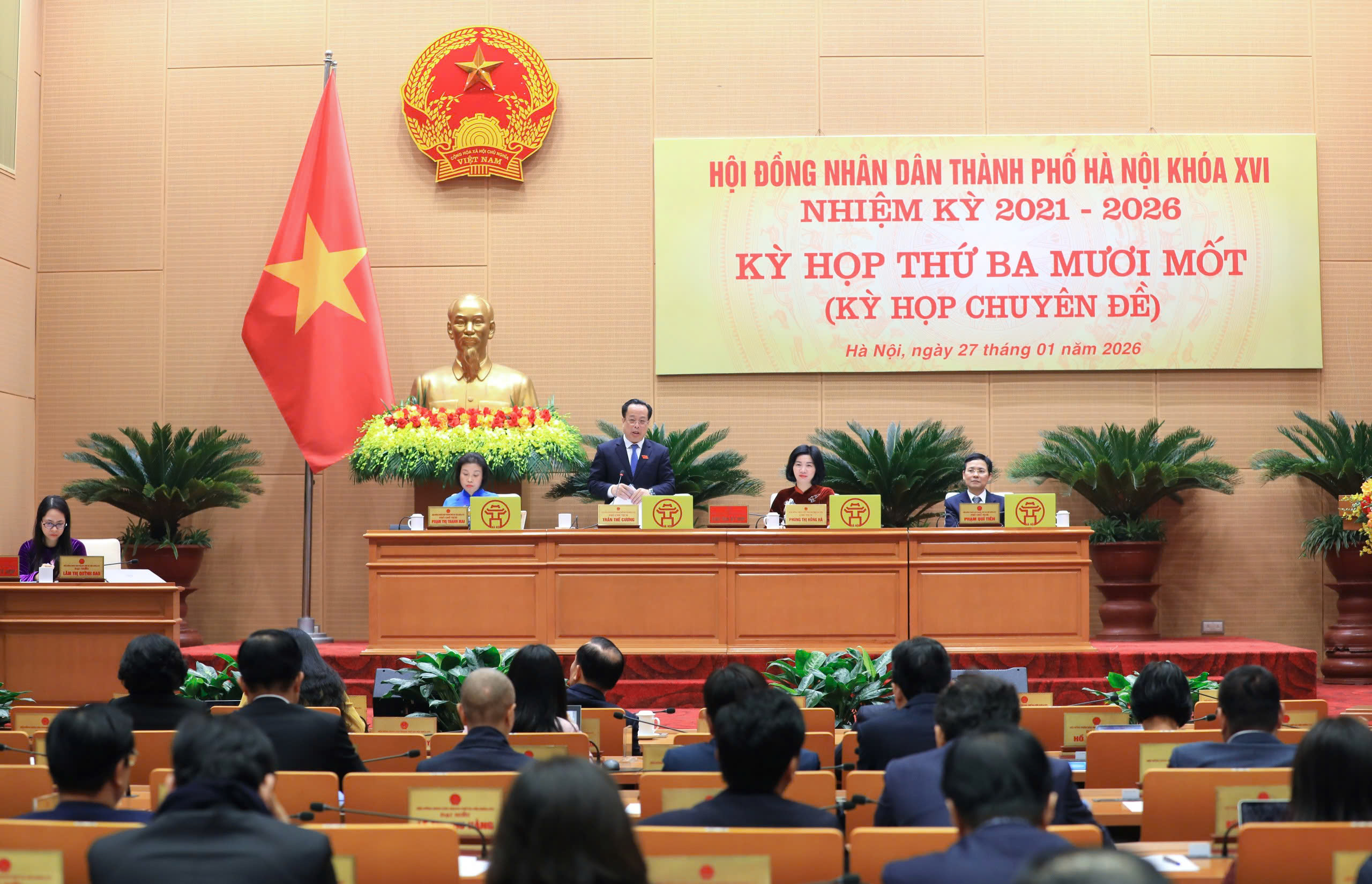 Mỗi quyết sách, dự án đầu tư đều phải đảm bảo vừa giữ được cốt cách truyền thống - ảnh 2