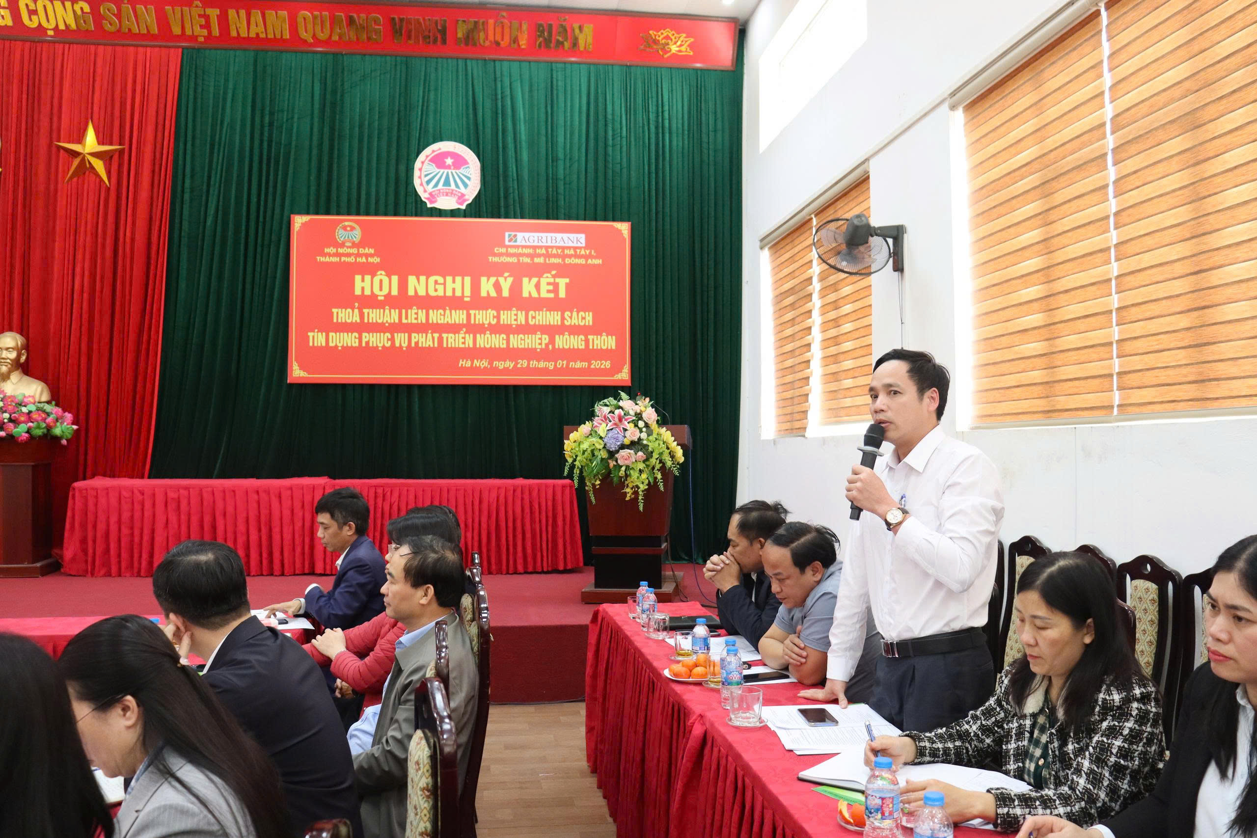 Hội Nông dân Hà Nội và Agribank ký kết thỏa thuận liên ngành về tín dụng nông nghiệp, nông thôn - ảnh 3