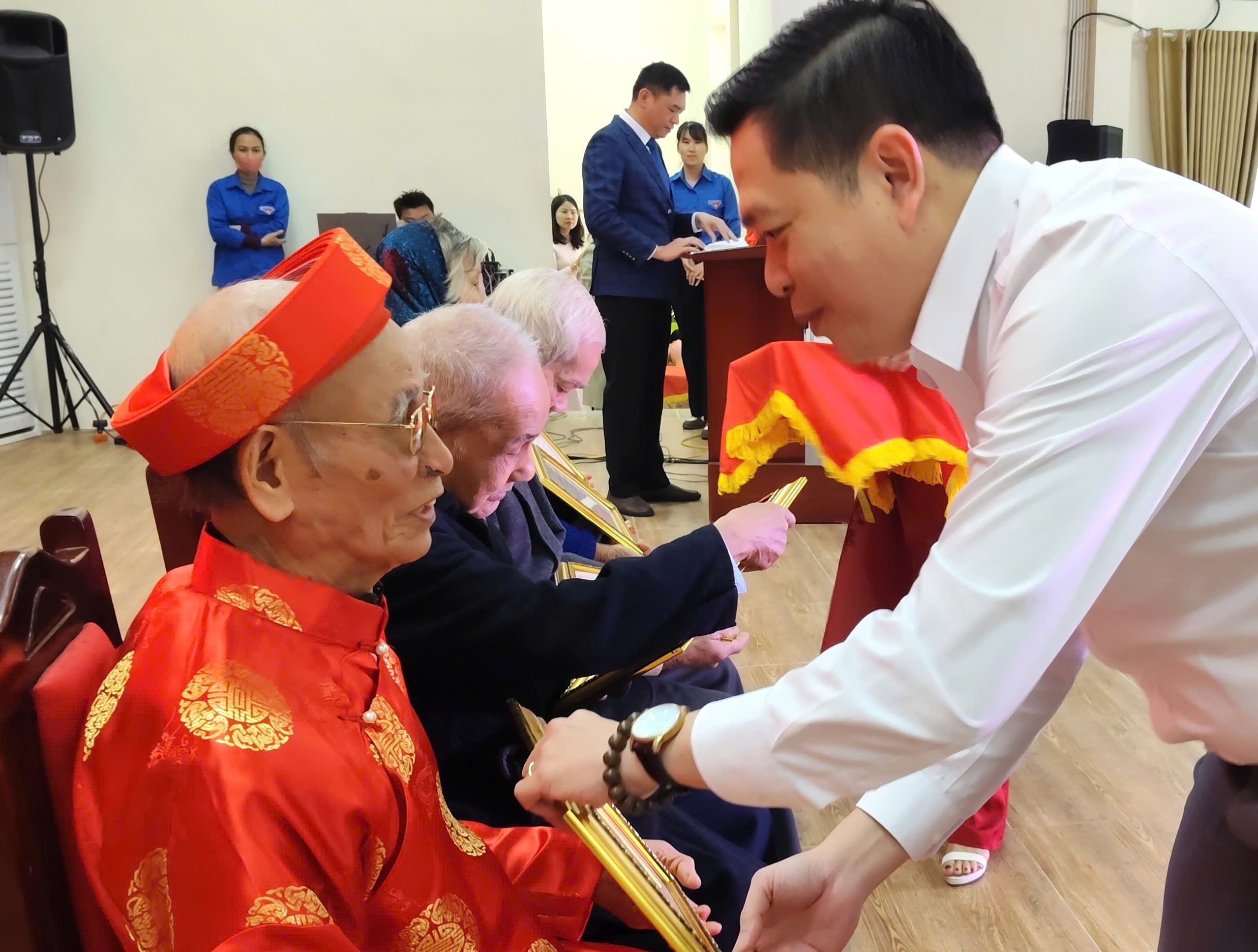 Xã Đoài Phương mừng thọ người cao tuổi dịp Tết Bính Ngọ 2026 - ảnh 4