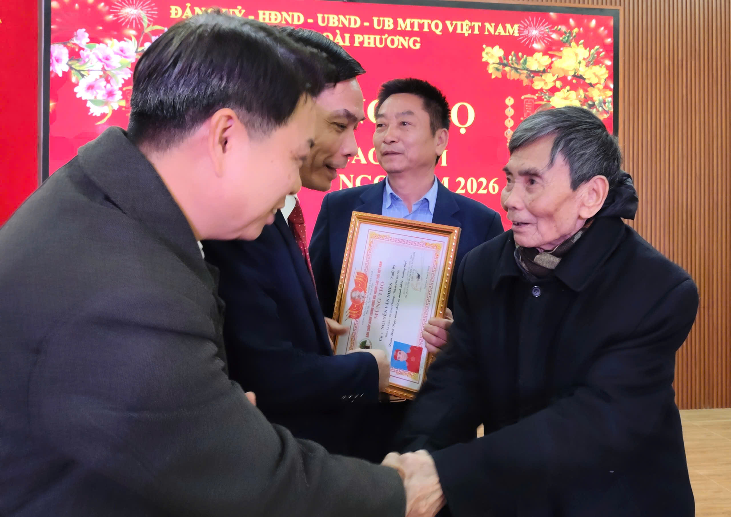 Xã Đoài Phương mừng thọ người cao tuổi dịp Tết Bính Ngọ 2026 - ảnh 3