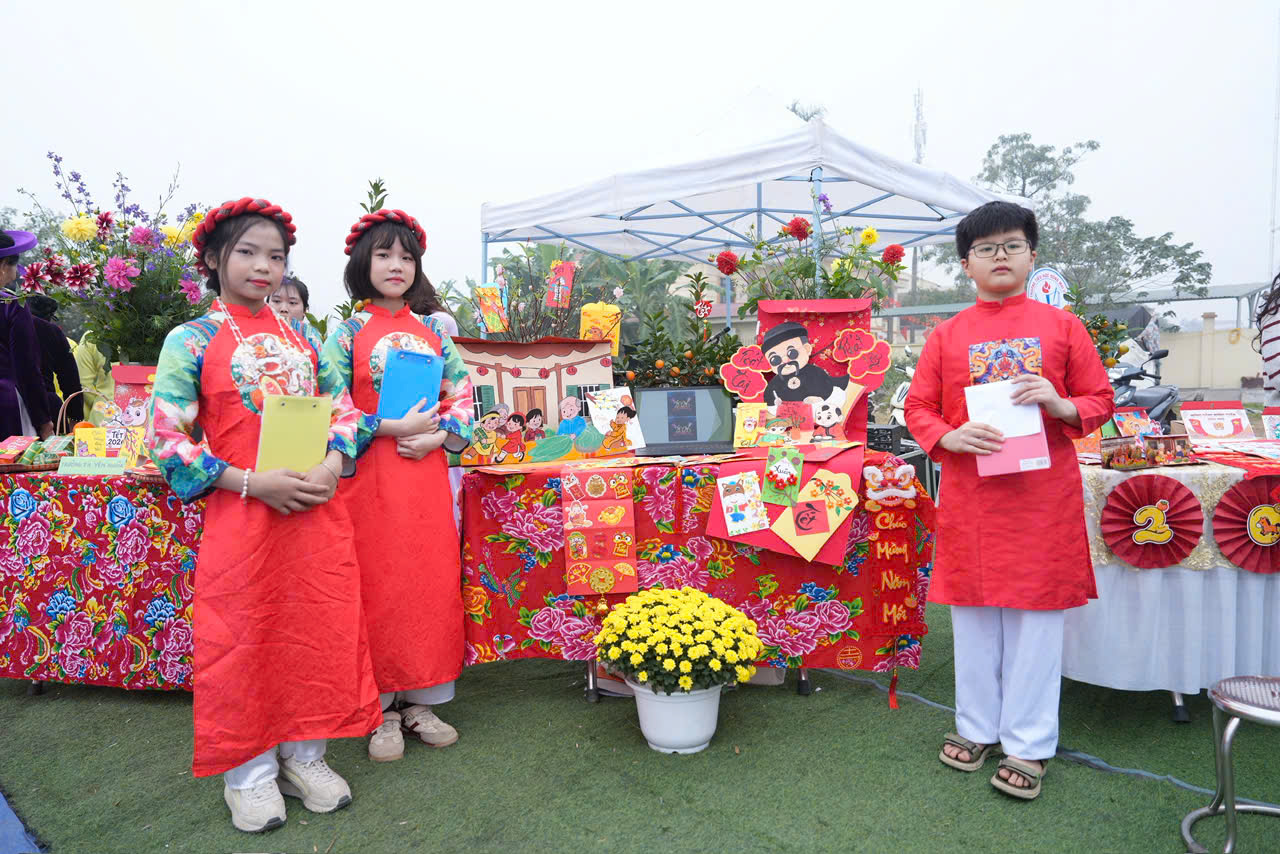 Xuân về trên phường Yên Nghĩa: Đoàn kết – sẻ chia – lan tỏa yêu thương - ảnh 1