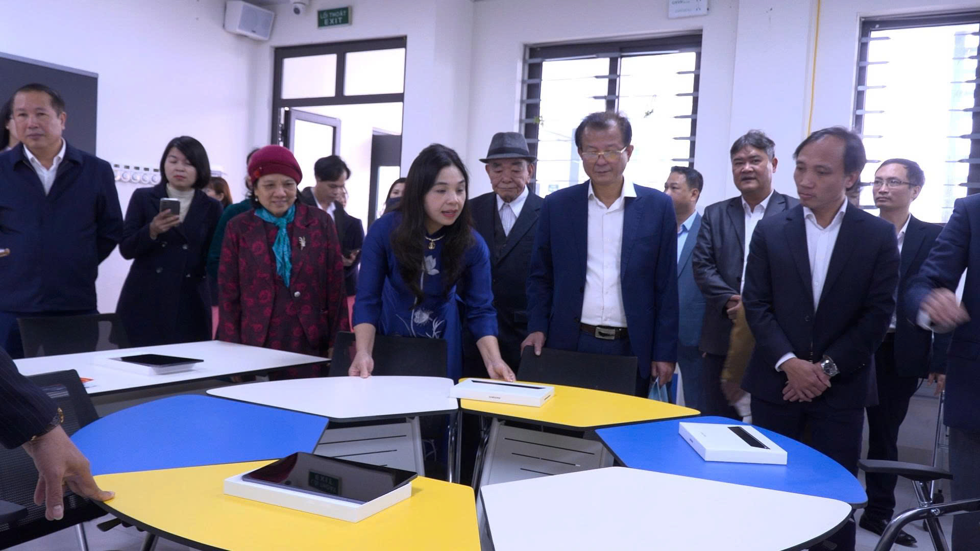 Xã Vân Đình khánh thành phòng thực hành giáo dục STEM - ảnh 7