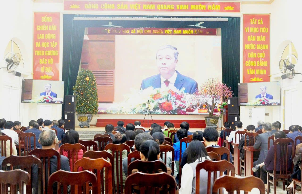 Xã Ứng Thiên tham dự hội nghị toàn quốc quán triệt Nghị quyết Đại hội XIV của Đảng - ảnh 2