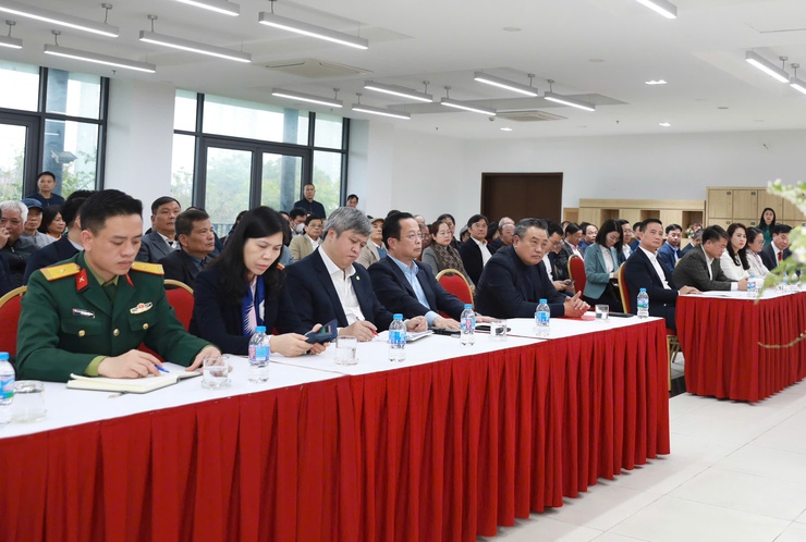 100% cử tri nơi cư trú nhất trí giới thiệu đồng chí Trần Sỹ Thanh ứng cử đại biểu Quốc hội khóa XVI - ảnh 1