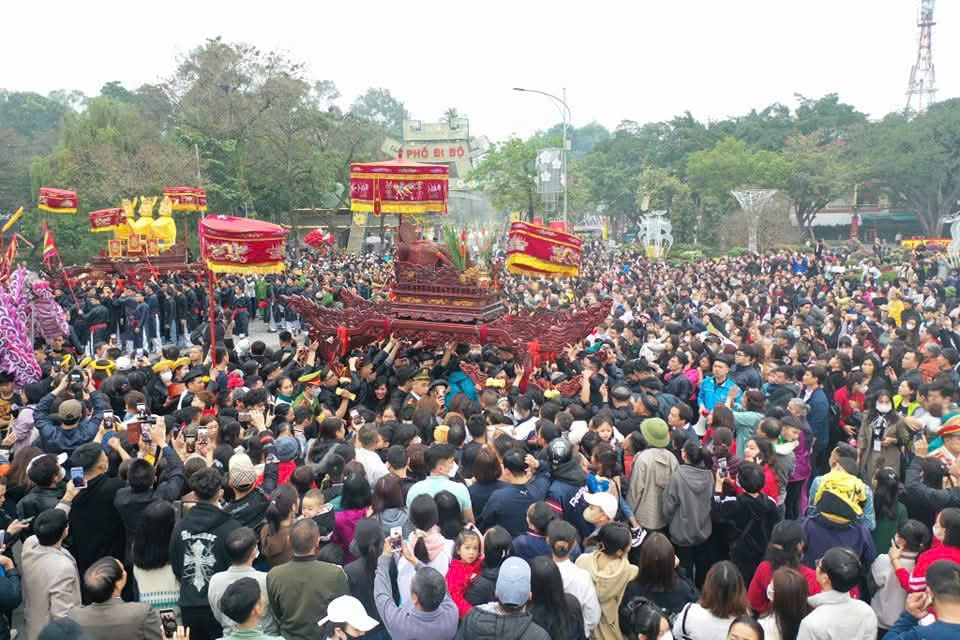 Lễ hội Đền Và 2026: Đổi mới tổ chức nghi lễ rước Thánh, bảo đảm an toàn - trang nghiêm - ảnh 4