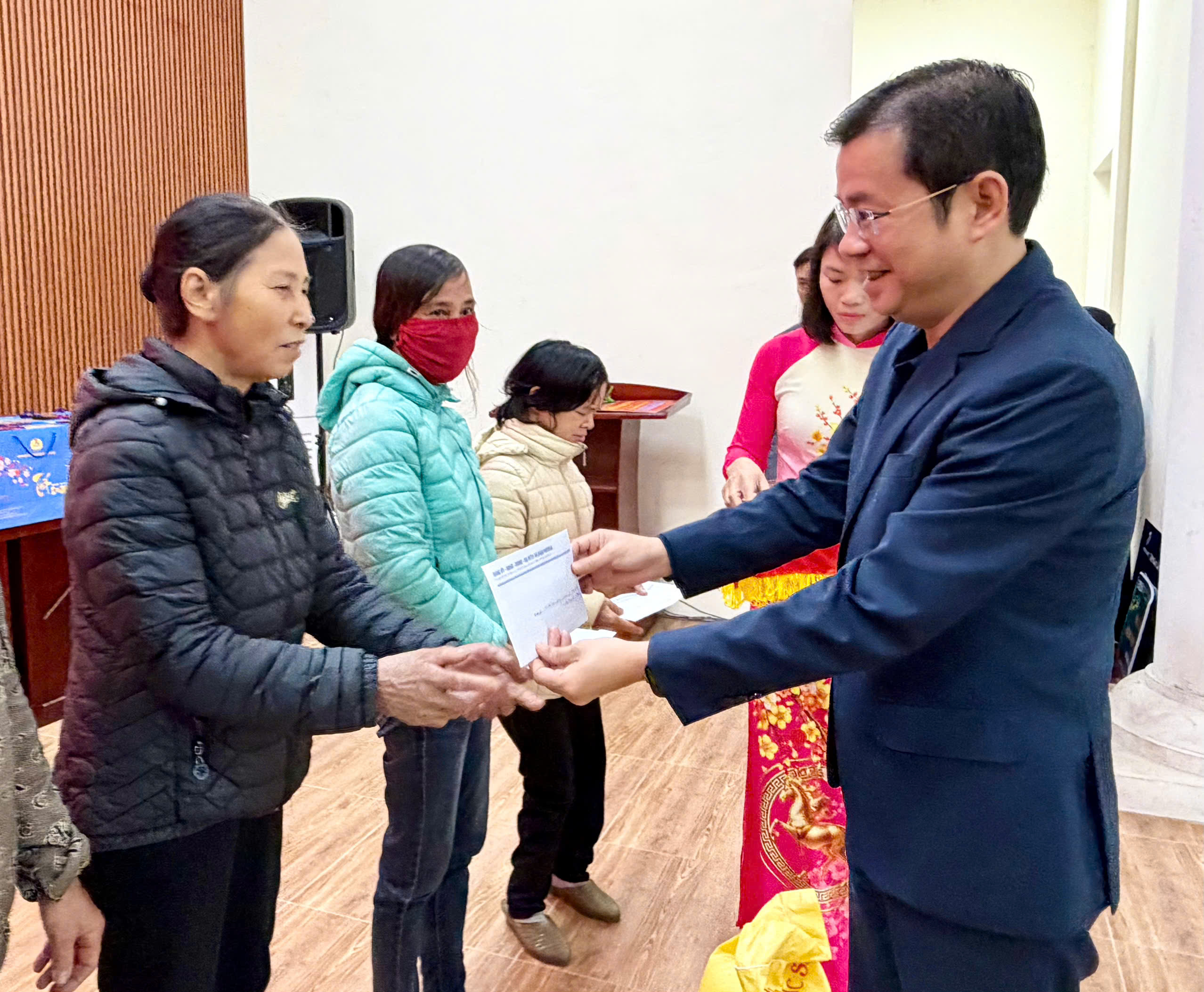  Lan tỏa yêu thương, trao hơn 900 suất quà dịp Xuân Bính Ngọ 2026 - ảnh 5