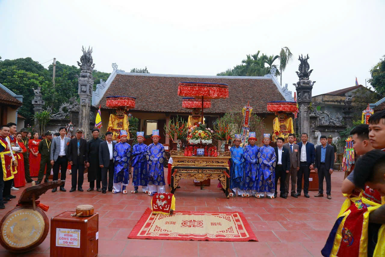 Mùng 7 đầu xuân về Đoài Phương trẩy hội Đền Măng Sơn  - ảnh 6