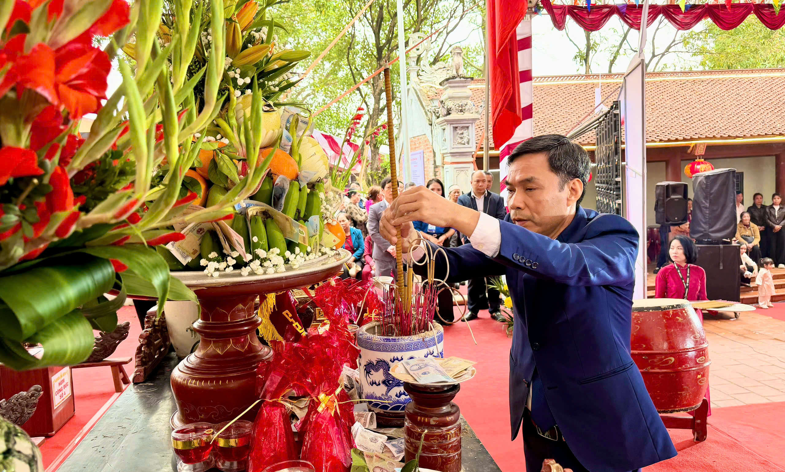 Khai mạc Lễ hội truyền thống Đền Măng Sơn, xã Đoài Phương - ảnh 3