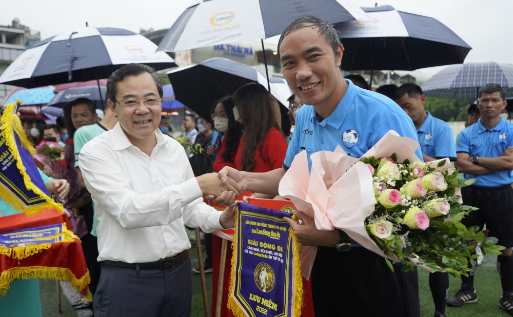 Khởi tranh Giải bóng đá công nhân, viên chức, lao động năm 2022 - ảnh 2