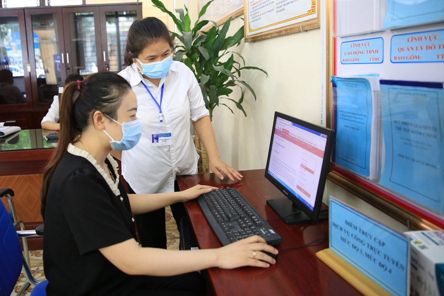 Hà Nội phấn đấu nằm trong nhóm dẫn đầu cả nước về cải cách hành chính - ảnh 1