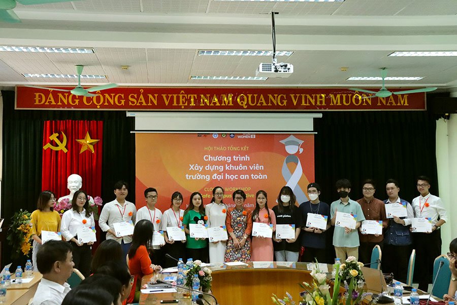 Xây dựng trường đại học không bạo lực giới - ảnh 1