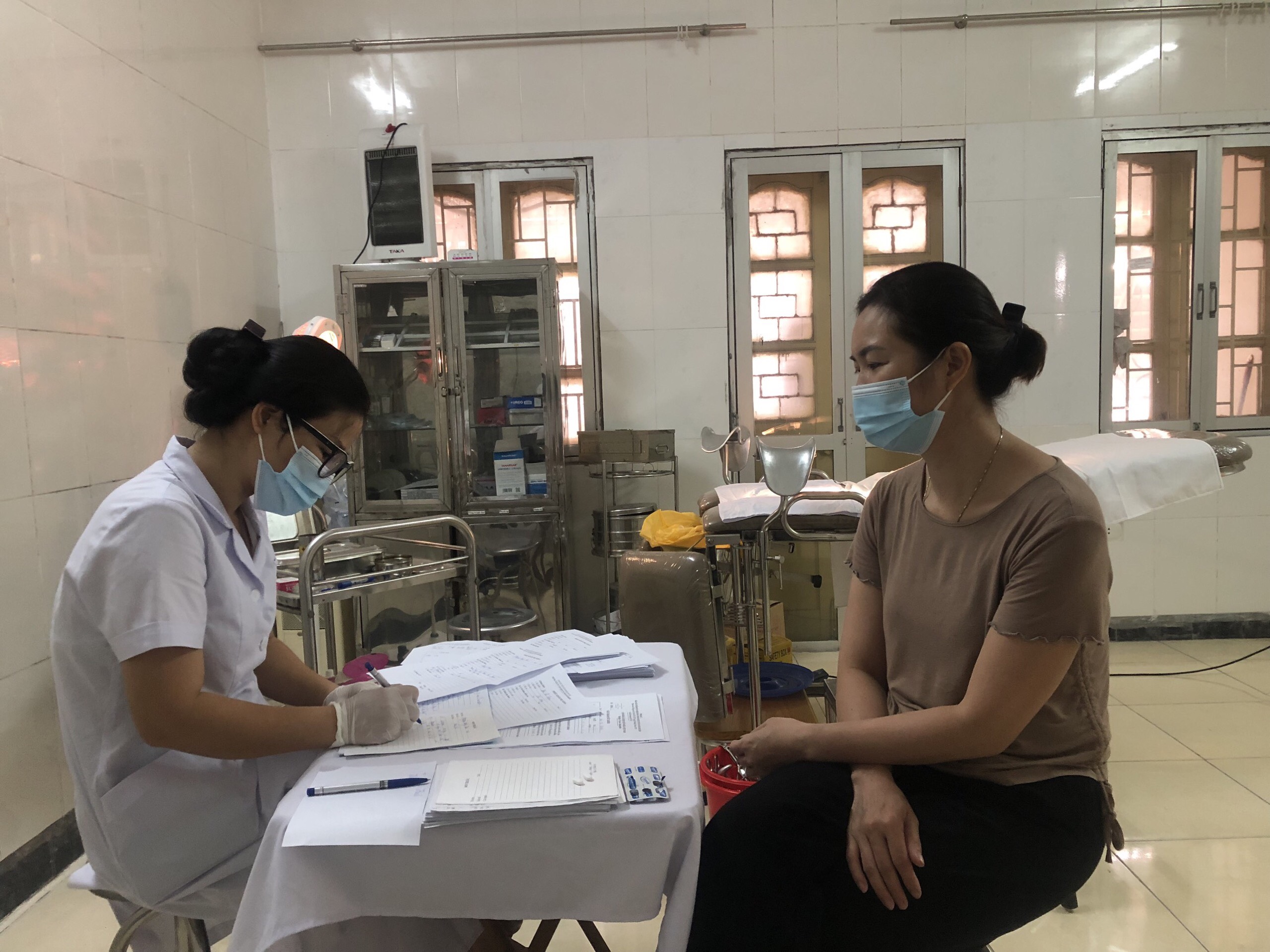 Phụ nữ quận Hà Đông được khám sức khỏe miễn phí - ảnh 1
