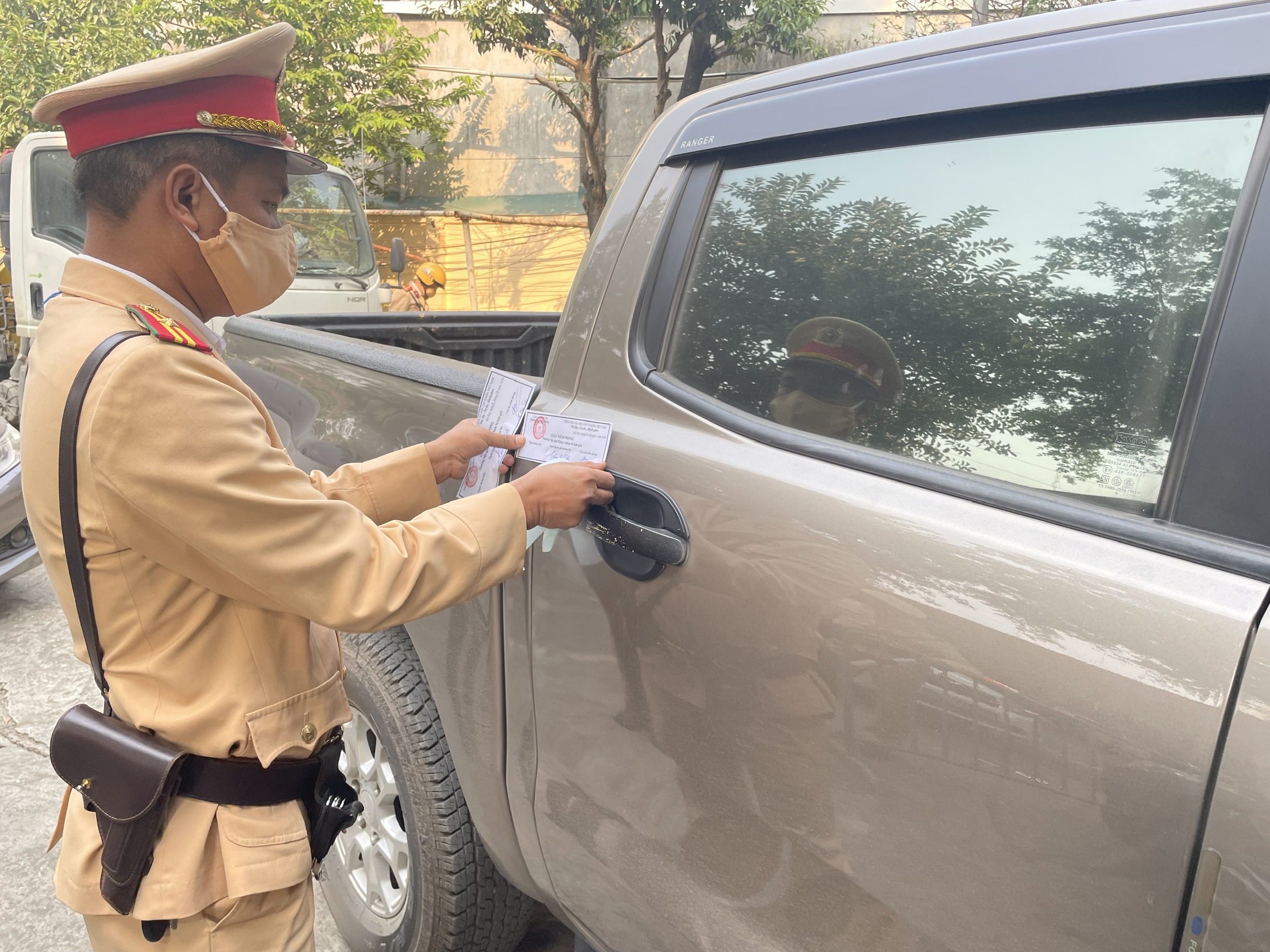 Thiết lập tổ công tác xử lý người điều khiển phương tiện giao thông sử dụng rượu, bia - ảnh 4