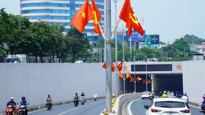 Hà Nội triển khai loạt giải pháp giảm thiểu tử vong, thương tích do TNGT - ảnh 1