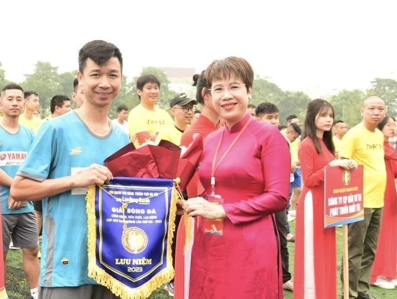 Khai mạc giải bóng đá công nhân, viên chức, lao động Cúp báo Lao động Thủ đô - ảnh 2