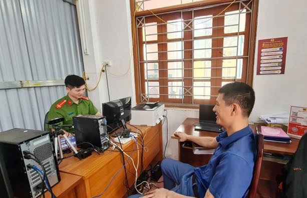 Phúc Thọ có xã đầu tiên hoàn thành chỉ tiêu cấp căn cước công dân - ảnh 1