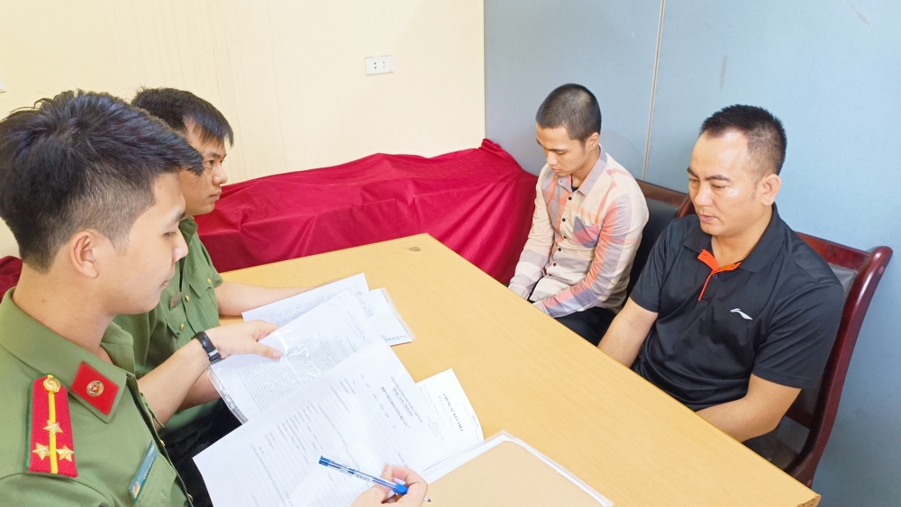 Khởi tố 3 đối tượng lập trang web giả báo chính thống để cưỡng đoạt tài sản - ảnh 2