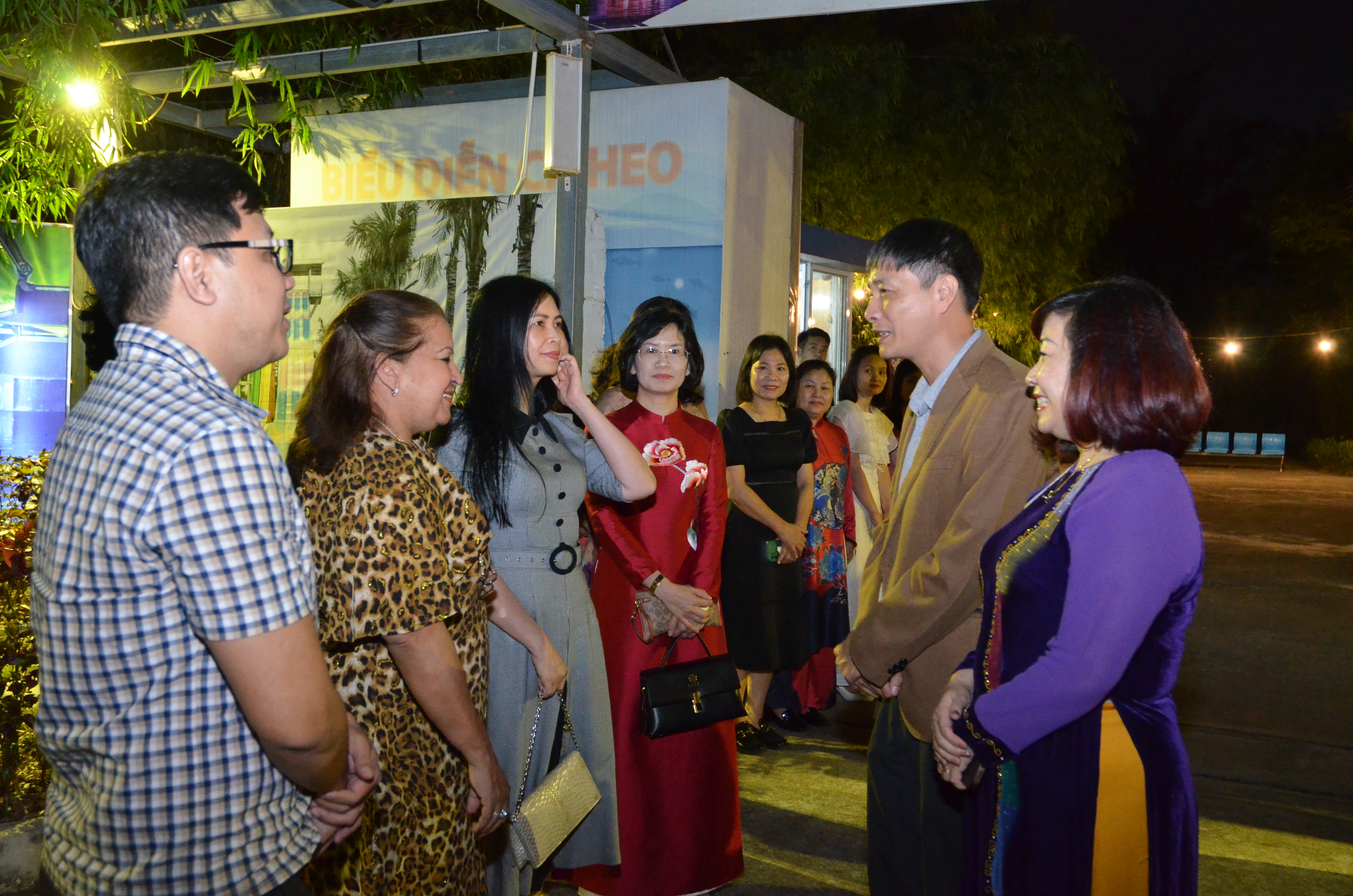 Hội LHPN Hà Nội đón tiếp trọng thị Đoàn đại biểu cấp cao Hội LHPN Cu Ba  - ảnh 1