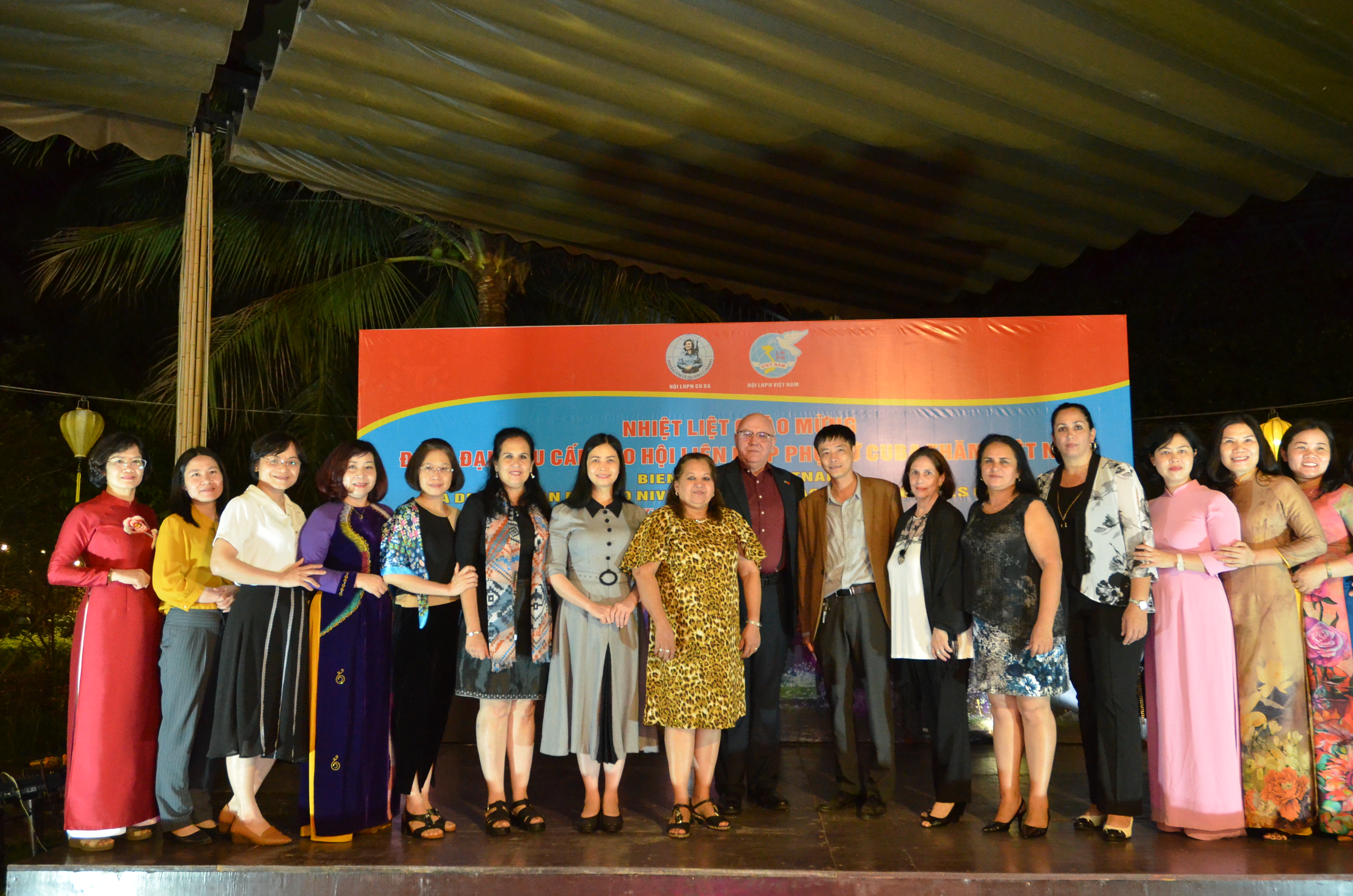 Hội LHPN Hà Nội đón tiếp trọng thị Đoàn đại biểu cấp cao Hội LHPN Cu Ba  - ảnh 3