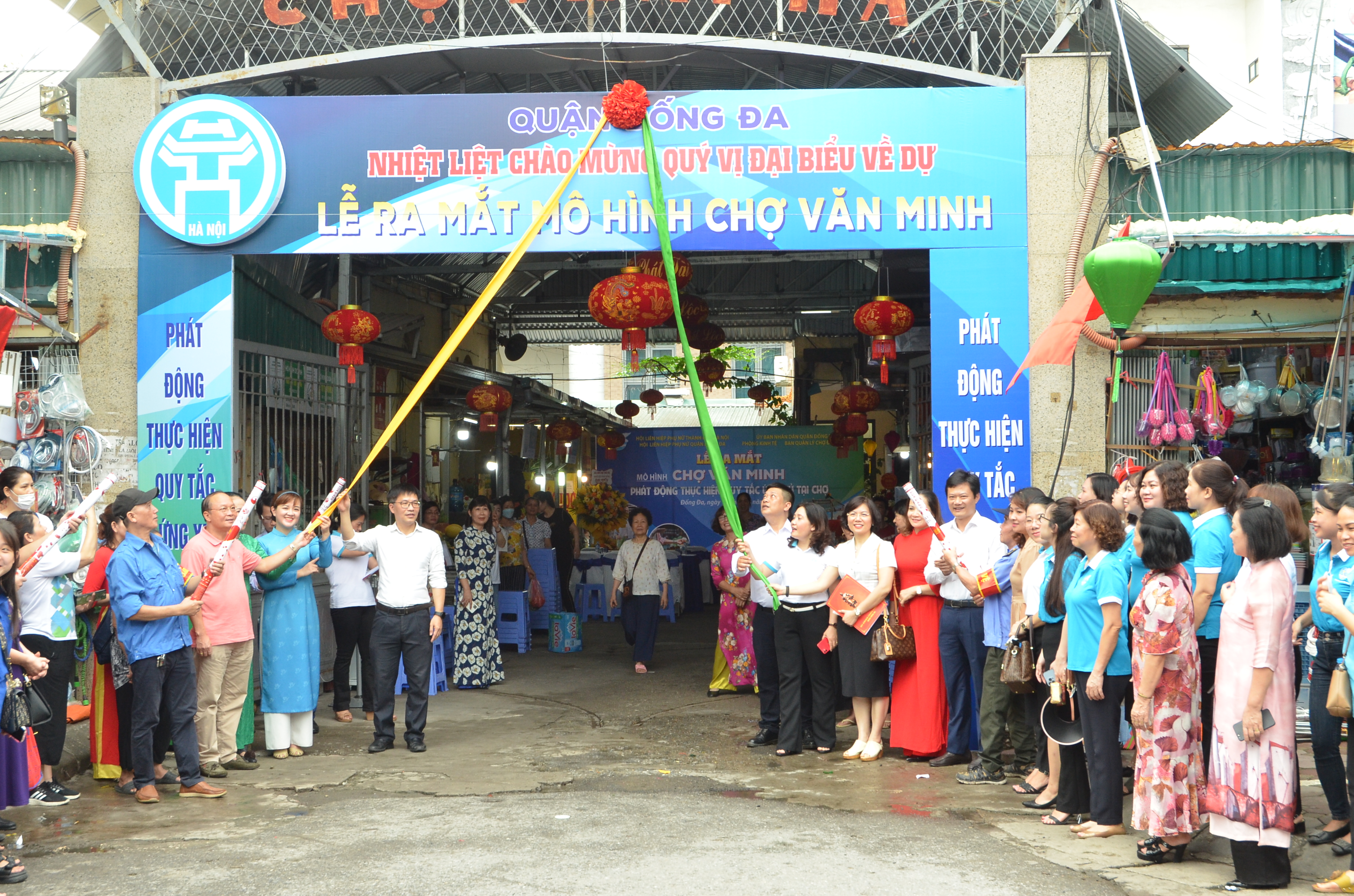 Đống Đa : Ra mắt mô hình “Chợ văn minh” - ảnh 4