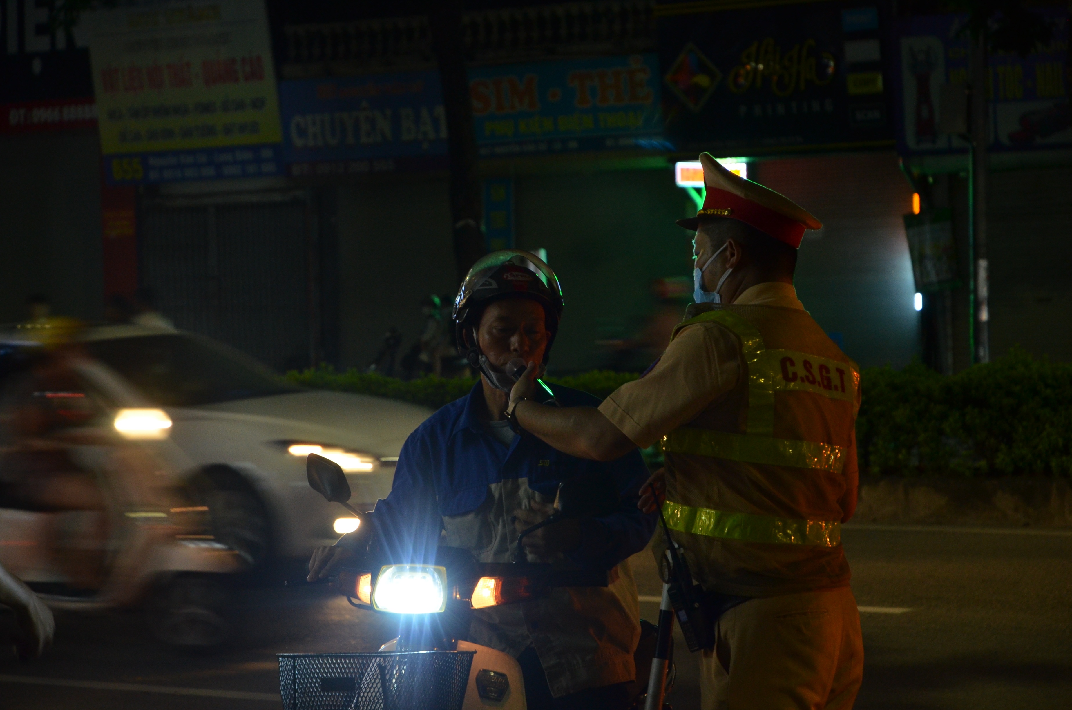 Ngăn chặn “Ma men” đằng sau tay lái - ảnh 2