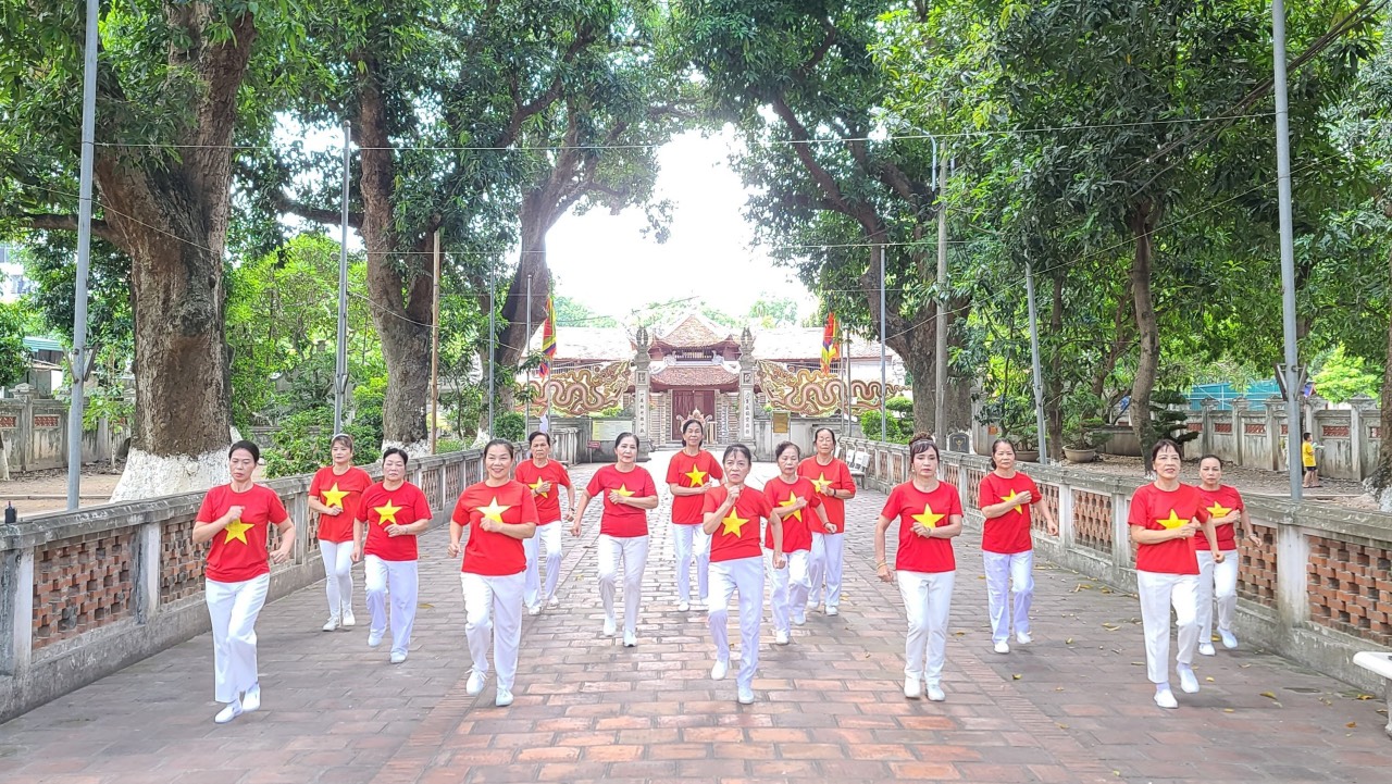 Hội LHPN quận Đống Đa triển khai nhiều hoạt động ý nghĩa, thiết thực - ảnh 13