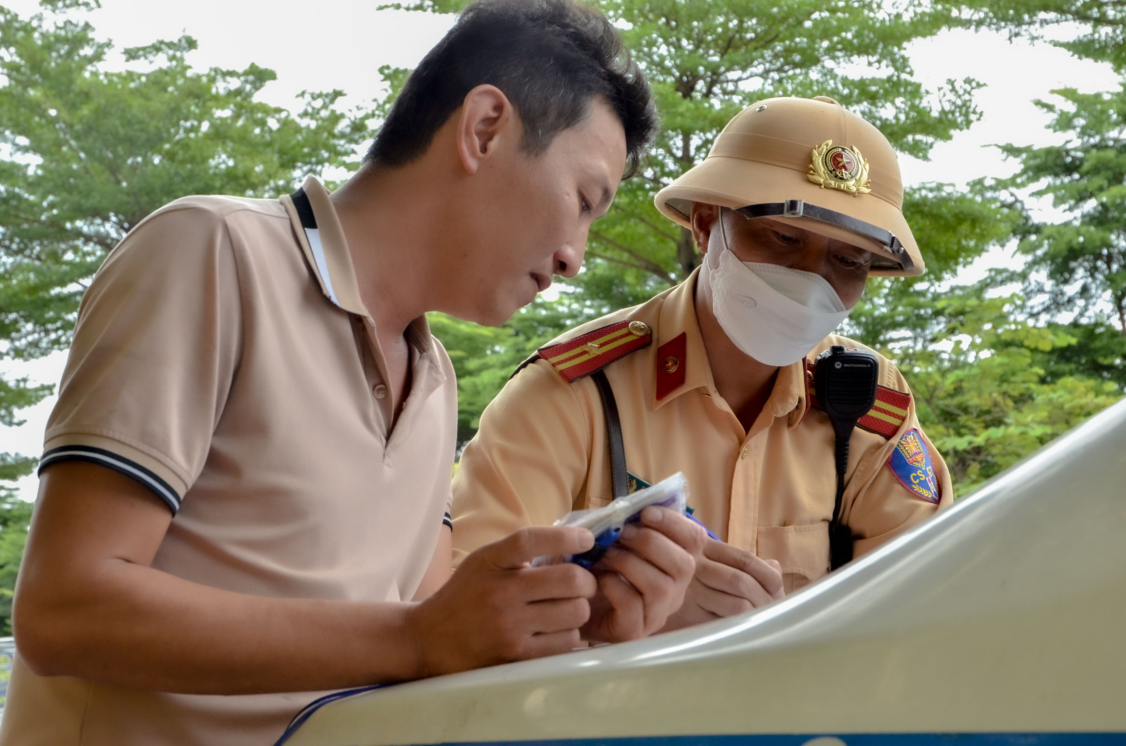 Tập trung xử lý nghiêm các trường hợp xe khách vi phạm trên địa bàn - ảnh 3