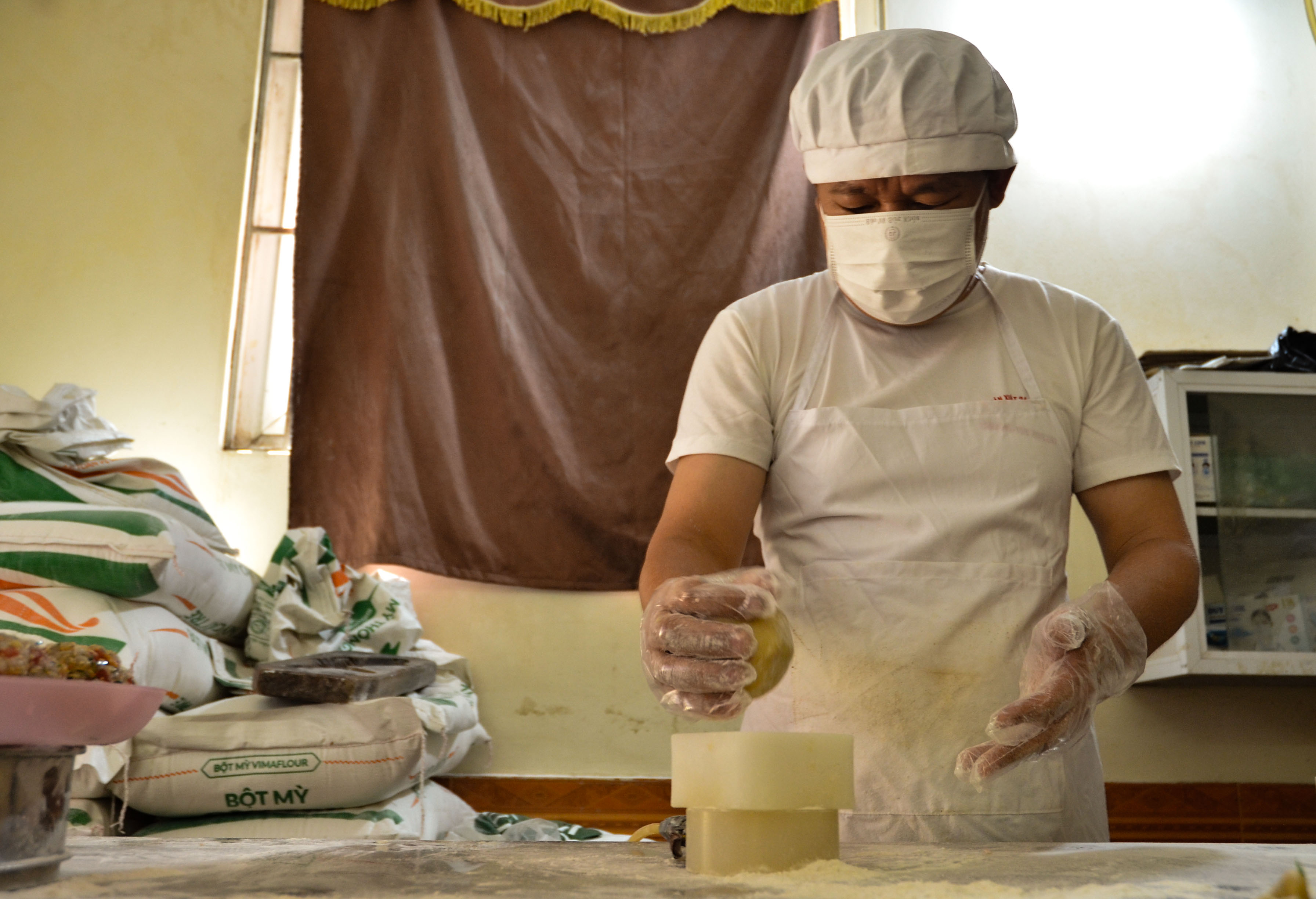 Gìn giữ hương vị cổ truyền của bánh Trung thu - ảnh 3