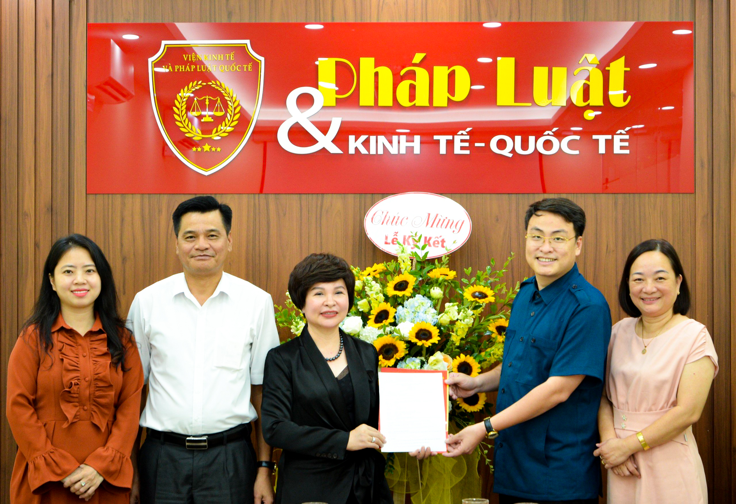 Hợp tác để cùng nhau phát triển - ảnh 4
