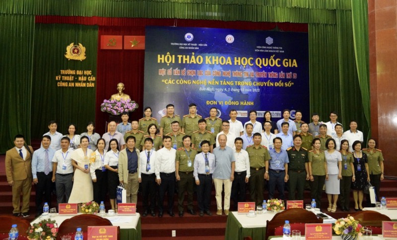 Trường Đại học Kỹ thuật Hậu cần Công an Nhân dân hưởng ứng công tác chuyển đổi số để phòng chống tham nhũng, tiêu cực - ảnh 1