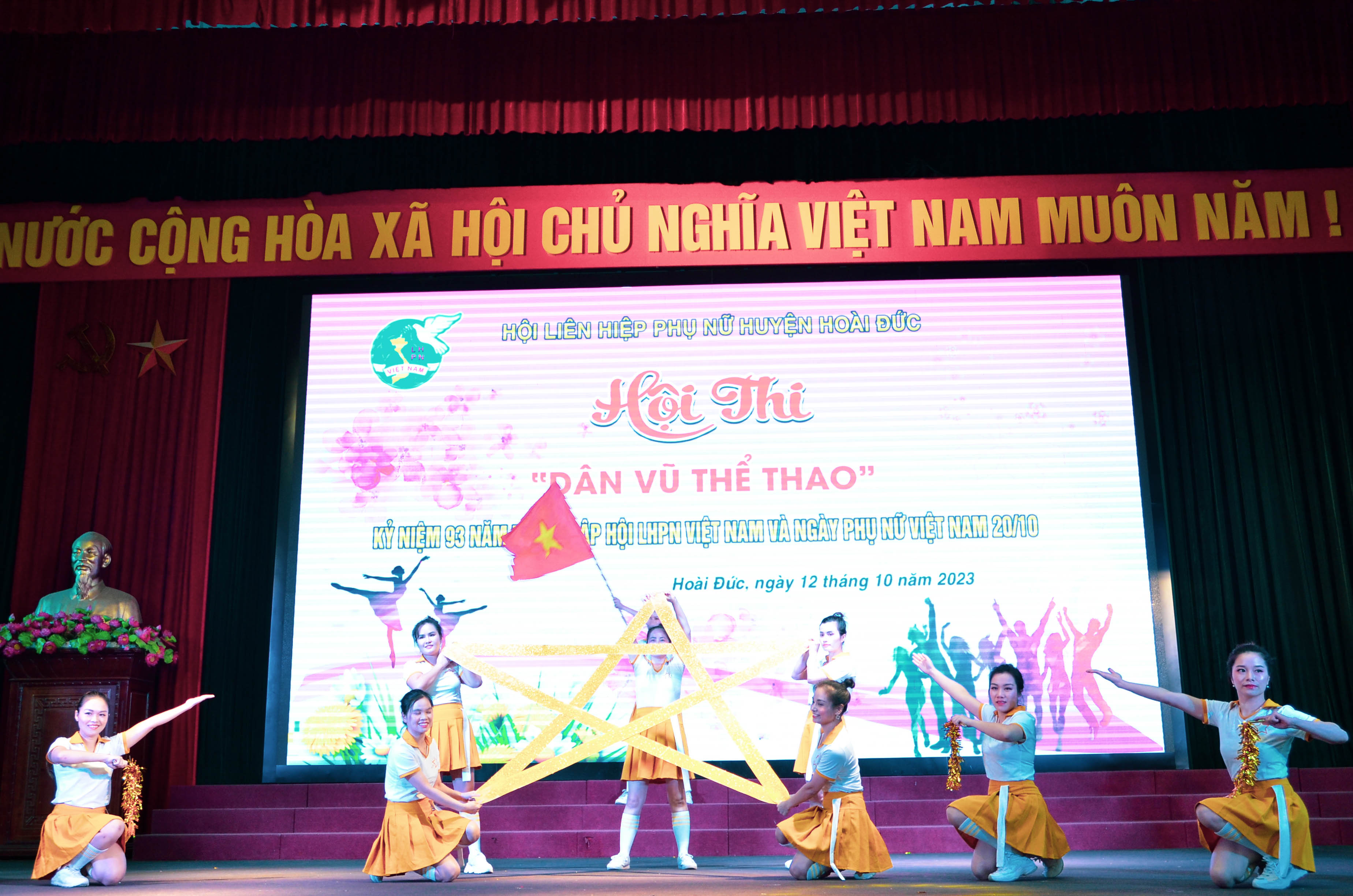 Sôi nổi ngày hội văn hóa thể thao - ảnh 11