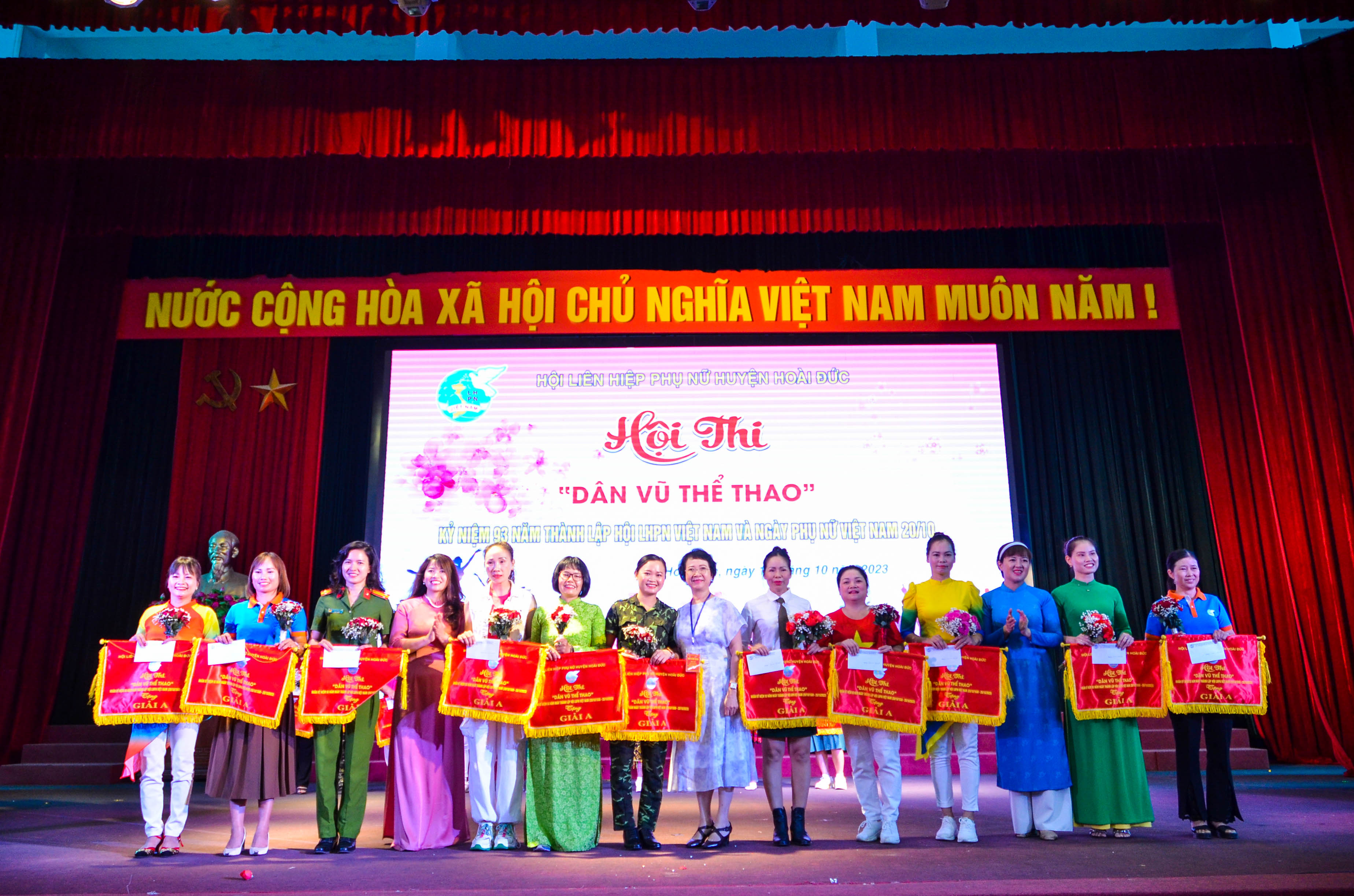 Sôi nổi ngày hội văn hóa thể thao - ảnh 12