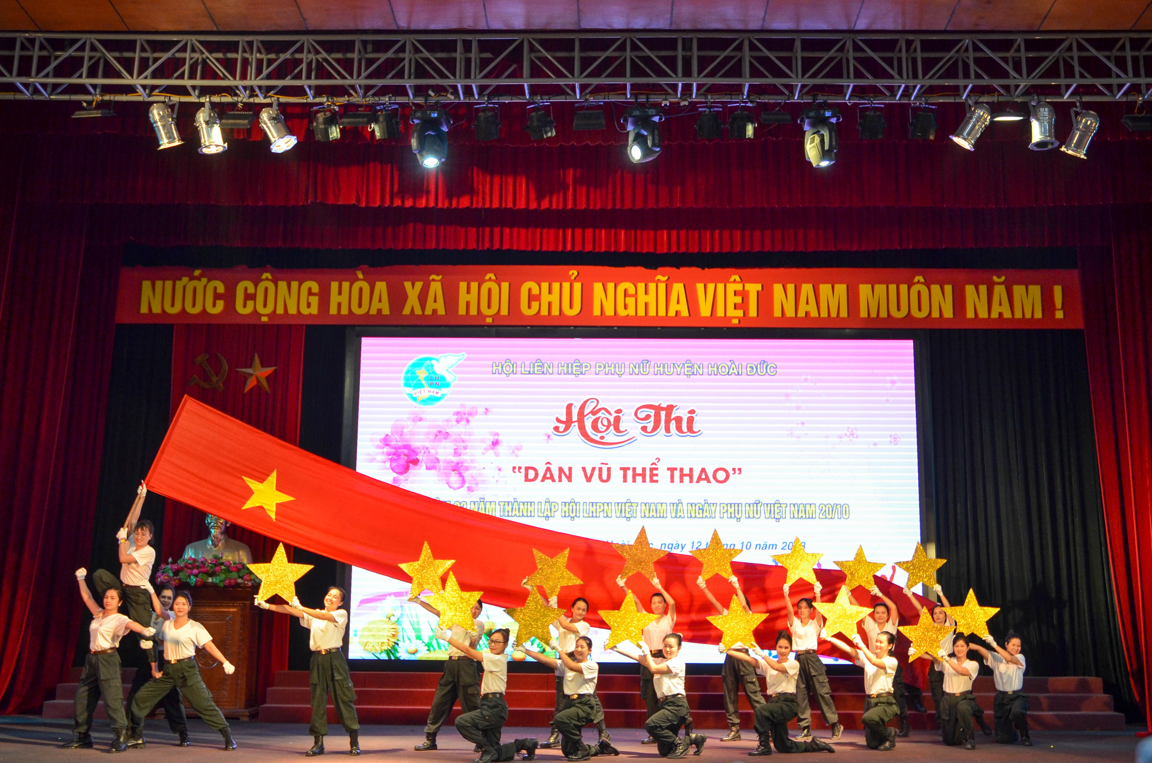 Sôi nổi ngày hội văn hóa thể thao - ảnh 6