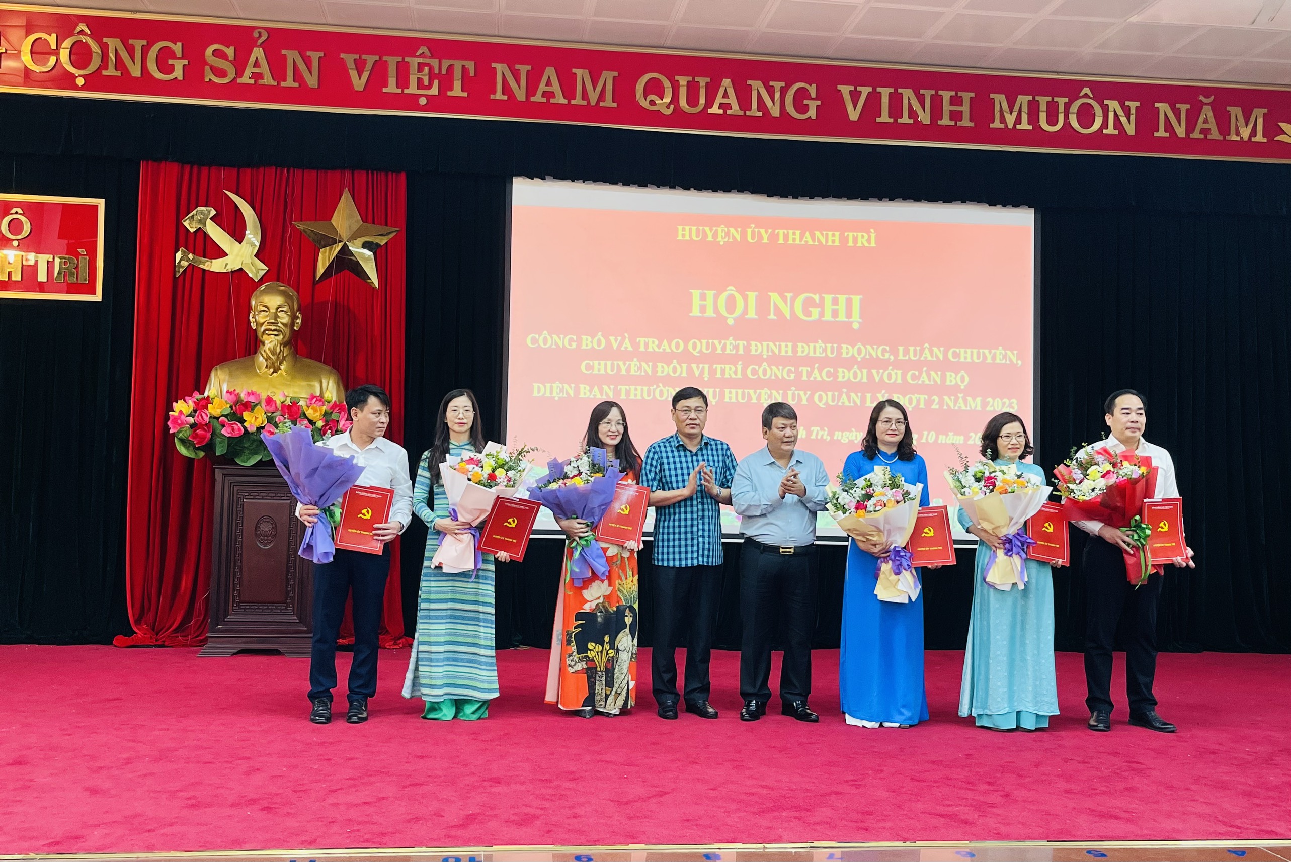 Công bố quyết định điều động, luân chuyển, chuyển đổi vị trí công tác đợt II/2023 - ảnh 1