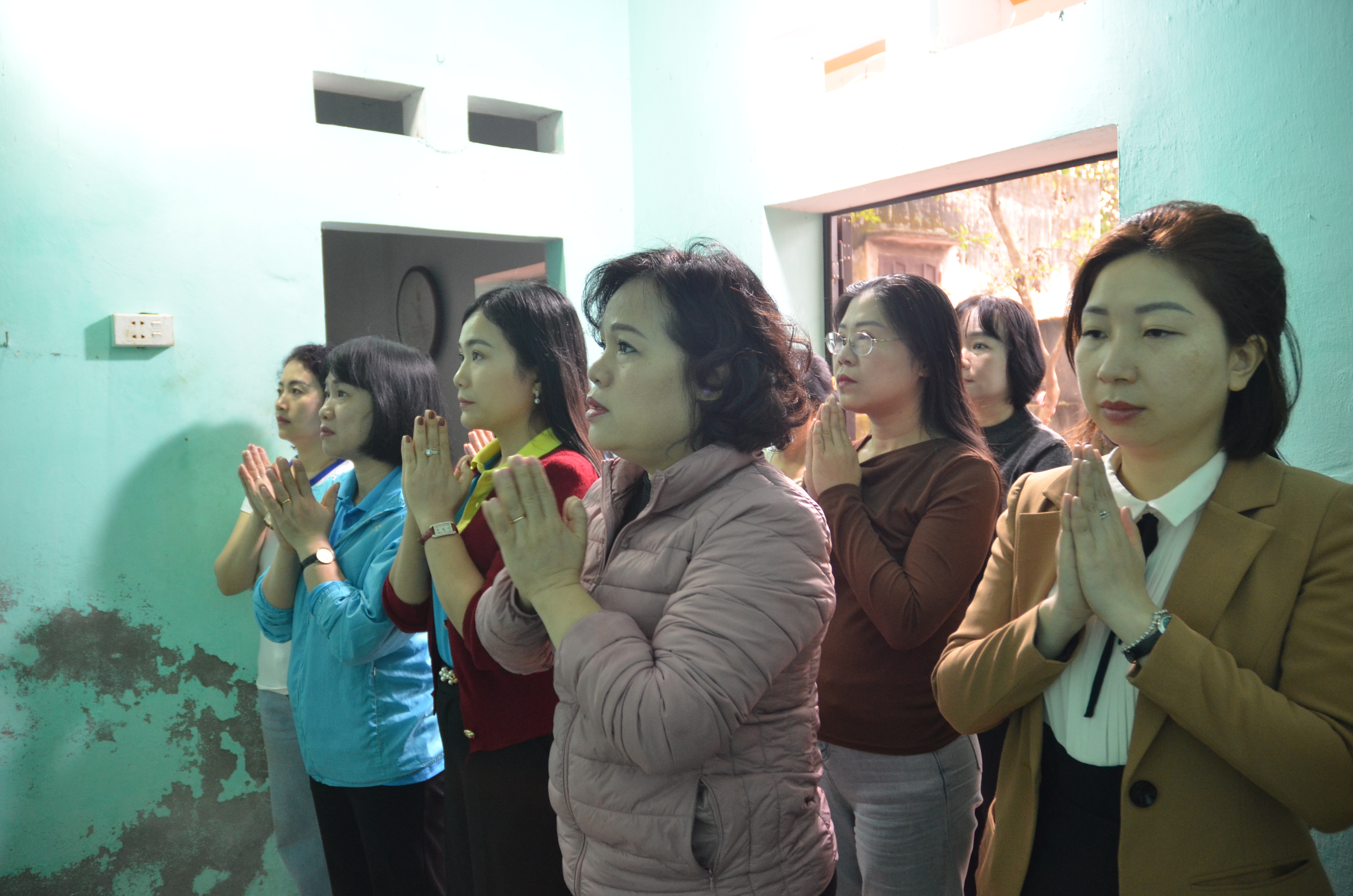 Đời đời nhớ ơn các anh hùng liệt sĩ và Mẹ Việt Nam anh hùng - ảnh 1
