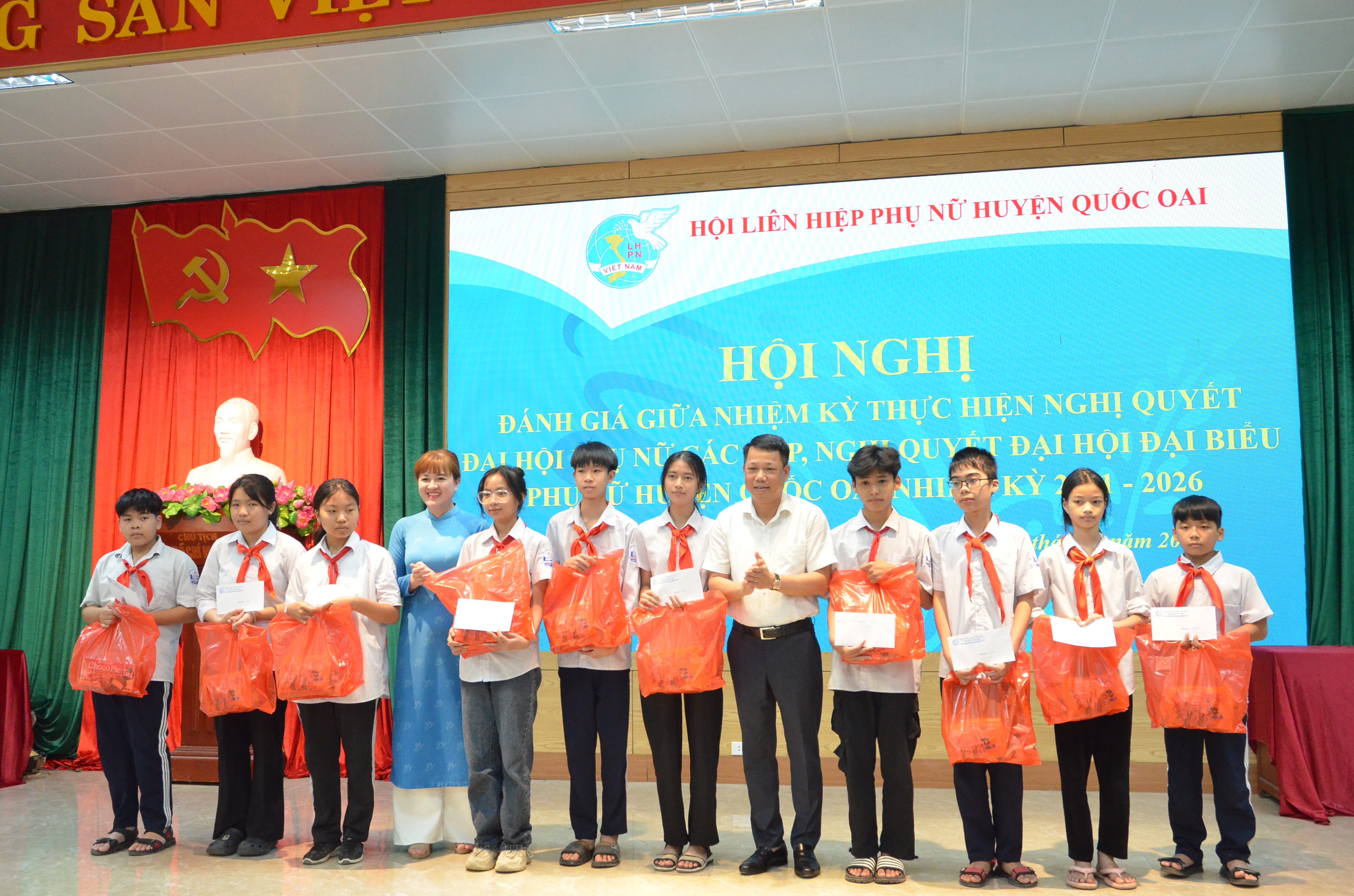 Nghiêm túc xác định, triển khai thực hiện các chỉ tiêu trong nửa đầu nửa đầu nhiệm kỳ 2021-2026 - ảnh 9