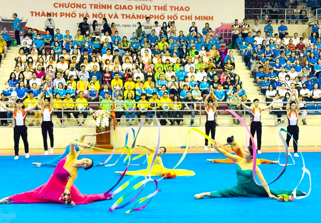 Giao lưu thể thao nâng cao tinh thần đoàn kết giữa Hà Nội và Thành phố Hồ Chí Minh - ảnh 2