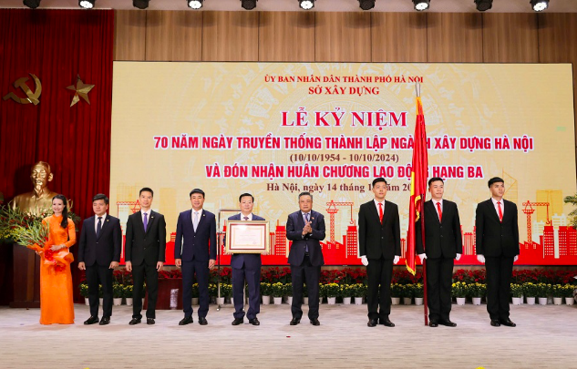 Sở Xây dựng Hà Nội tự hào 70 năm tiên phong kiến thiết Thủ đô - ảnh 2