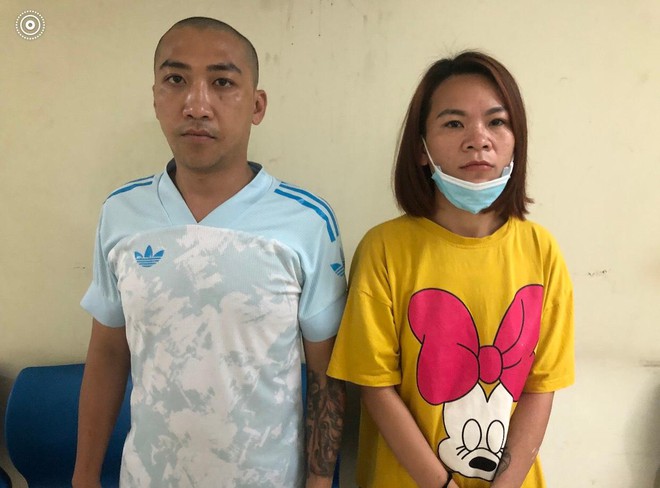 Cặp đôi chuyên trộm cắp tại cửa hàng cao cấp - ảnh 1