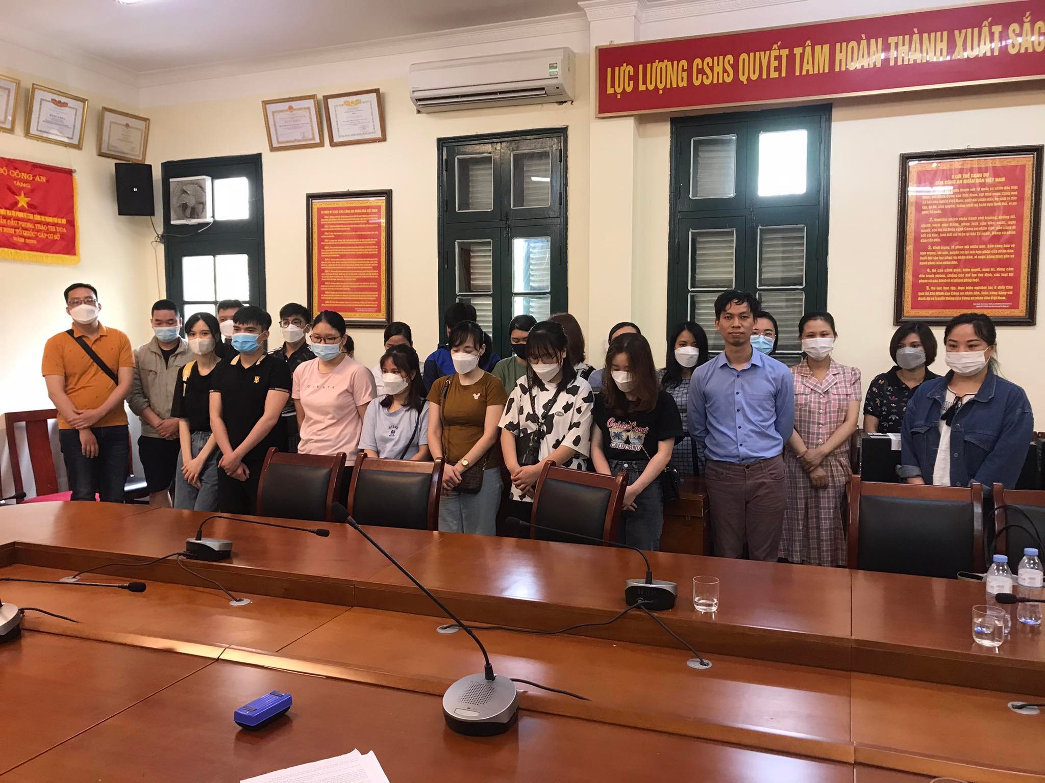 Bắt giữ 30 đối tượng trong đường dây “tín dụng đen” có yếu tố nước ngoài - ảnh 1