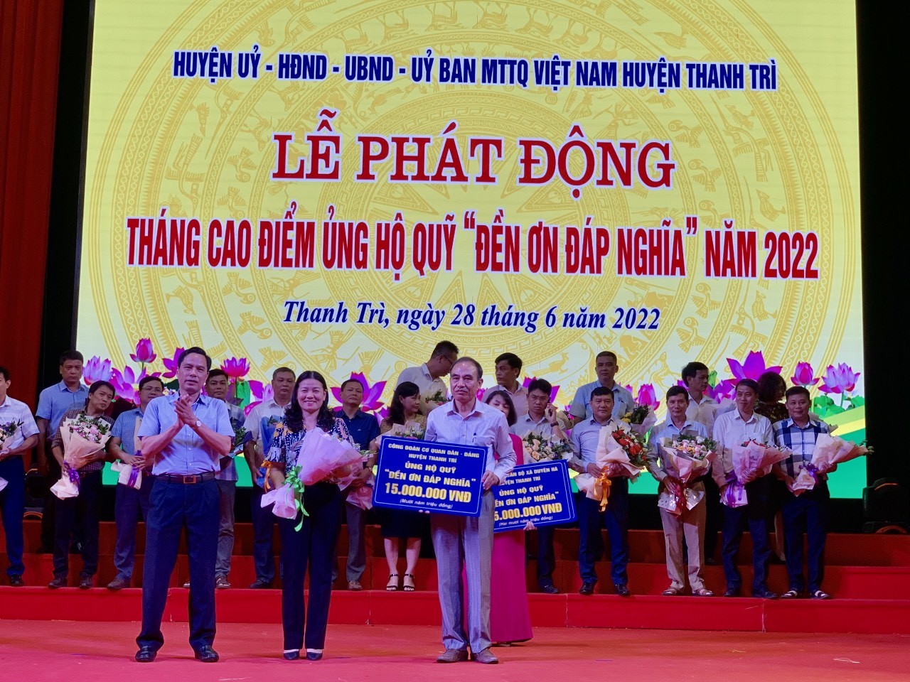 Thanh Trì: Phát động tháng cao điểm ủng hộ quỹ “Đền ơn đáp nghĩa” năm 2022 - ảnh 2