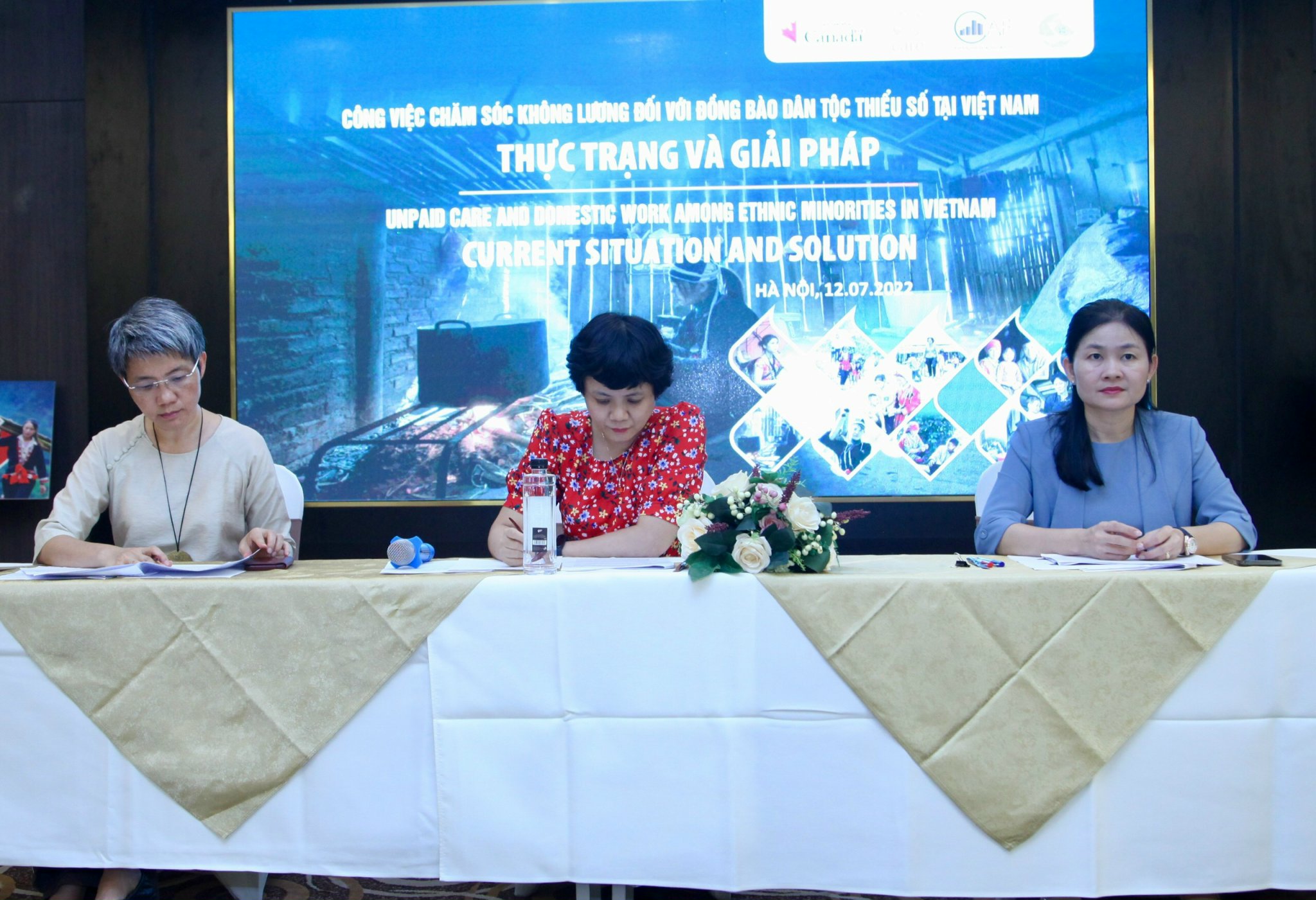 Gánh nặng công việc chăm sóc không lương khiến phụ nữ dân tộc thiểu số gặp nhiều rào cản - ảnh 3