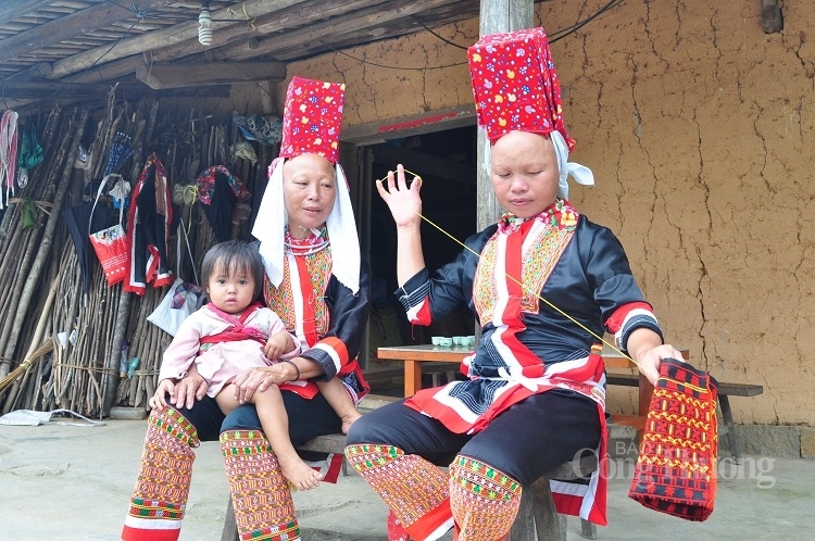 Gánh nặng công việc chăm sóc không lương khiến phụ nữ dân tộc thiểu số gặp nhiều rào cản - ảnh 4